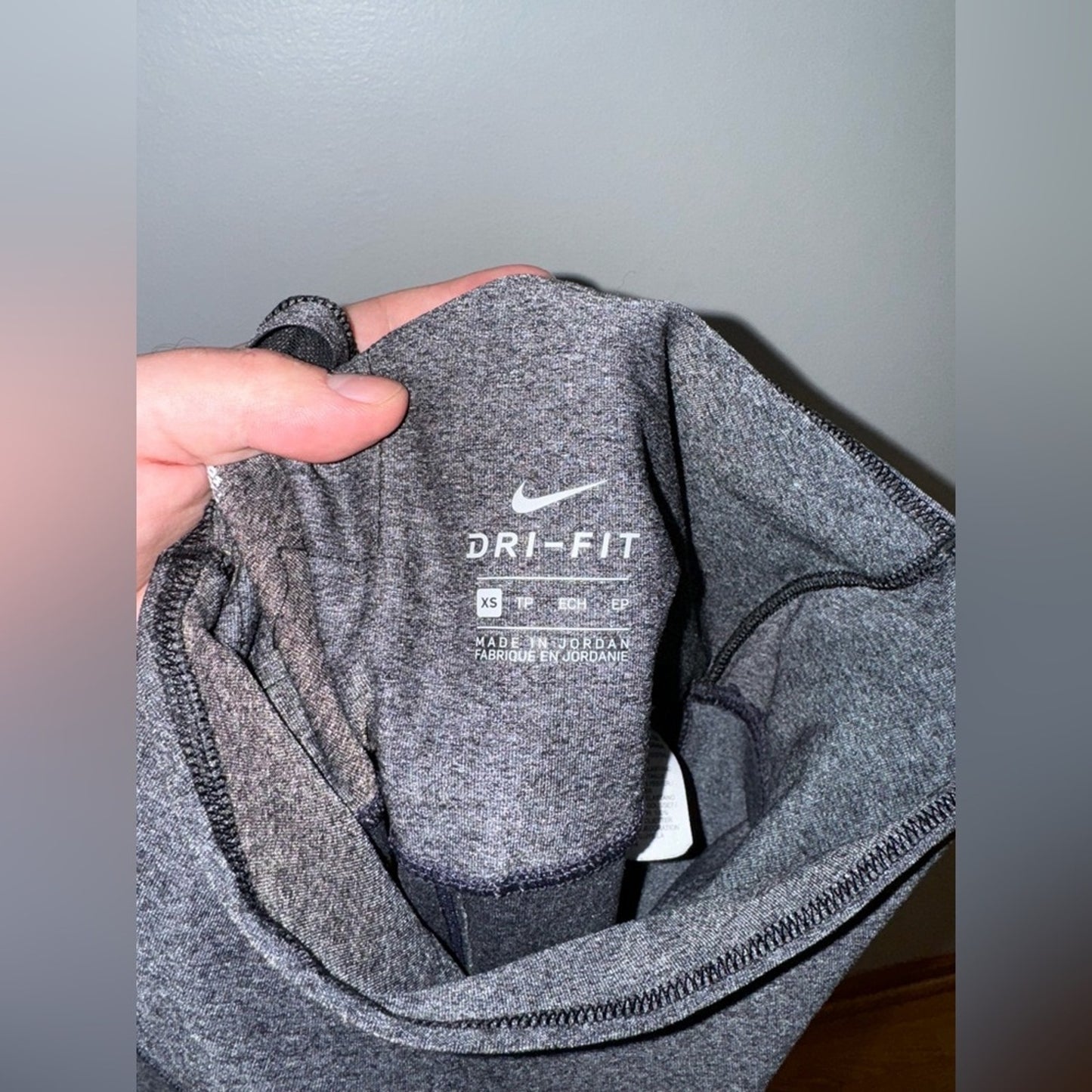 Pre-Owned XS Nike Dri-Fit Dark Grey Leggings