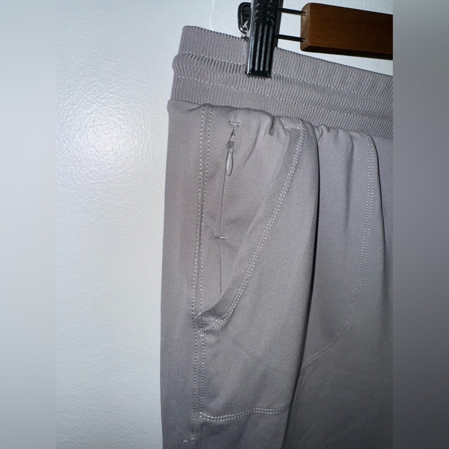 Pre-Owned LG Rachel Zoe Grey Joggers