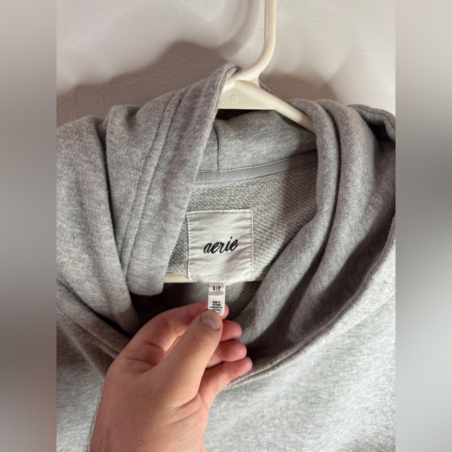 Pre-Owned SM Aerie Light Heather Grey Cinched Hoodie