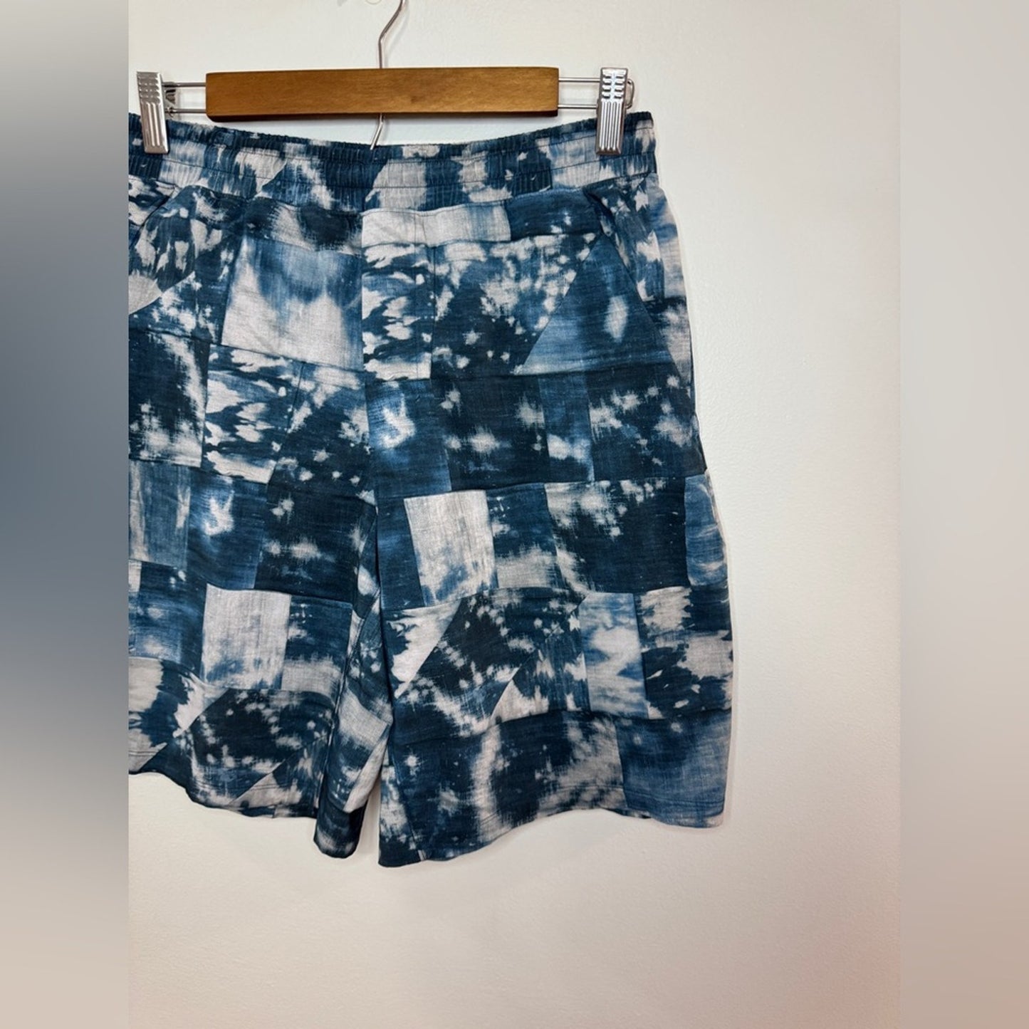 MD Lululemon 9” Inseam Lined Pace Breaker in Mini Bleached Indigo Starlight