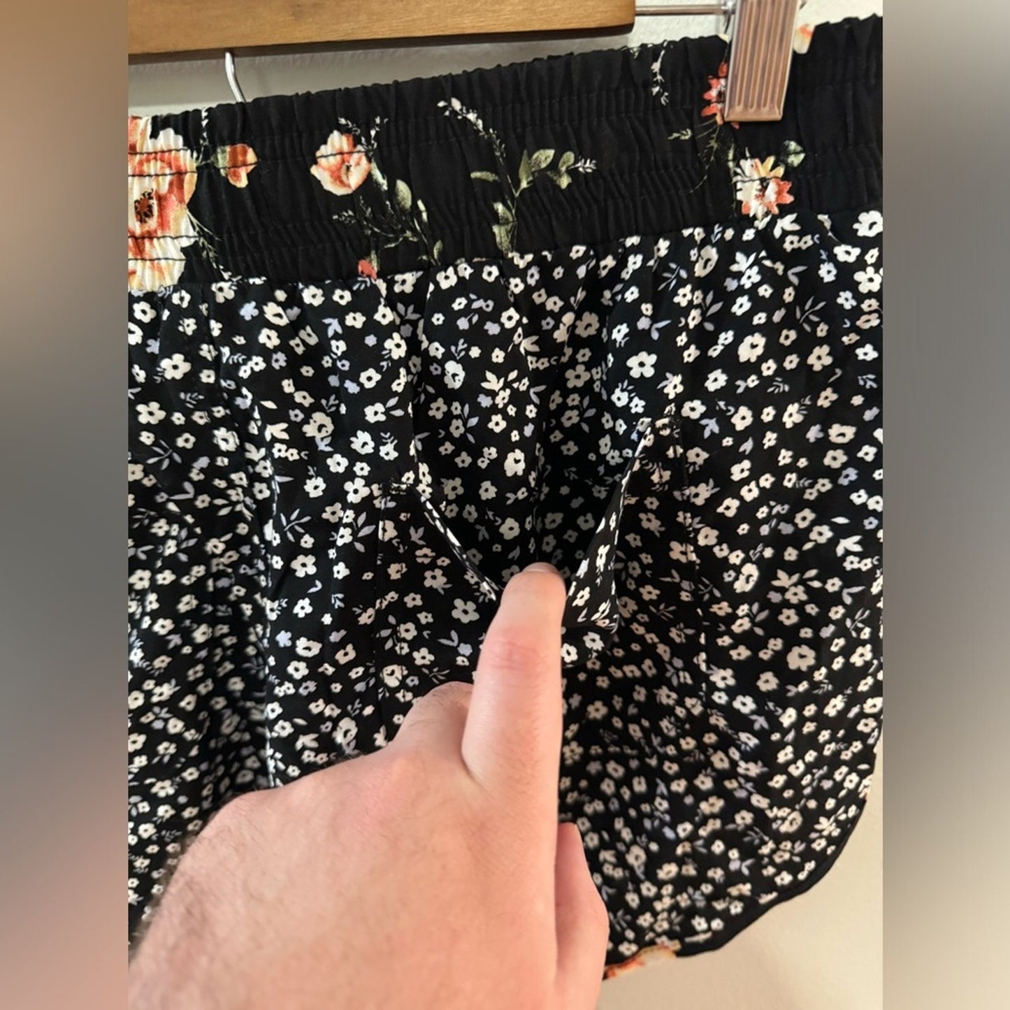 NWT LG Rewash Brand Black Floral Shorts