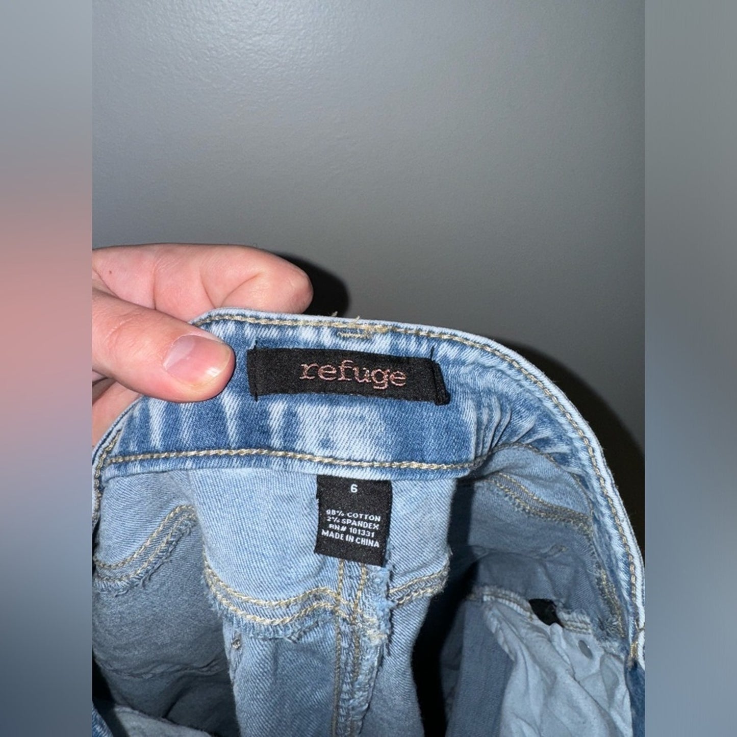 Pre-Owned MD Refuge Light Blue Distressed Skinny Jeans