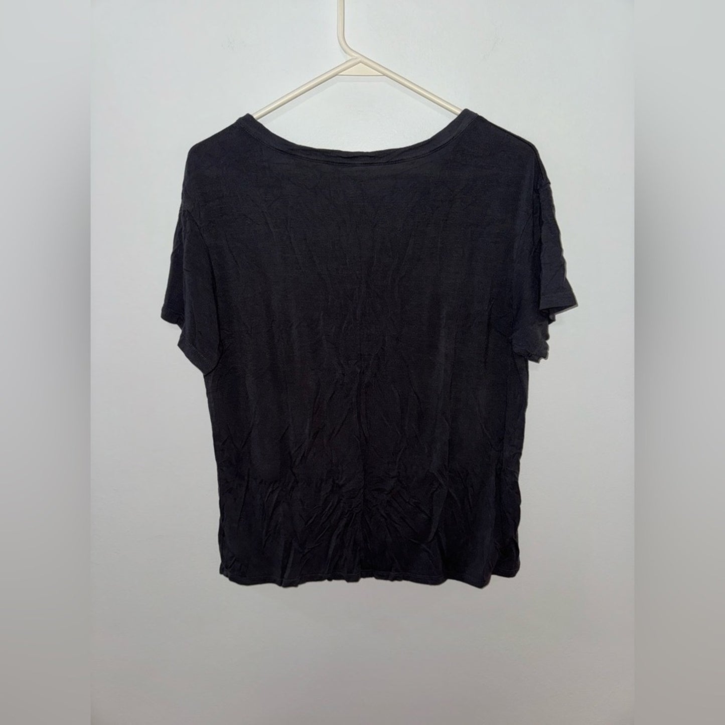 Pre-Owned MD American Eagle Black Lace Up T-Shirt