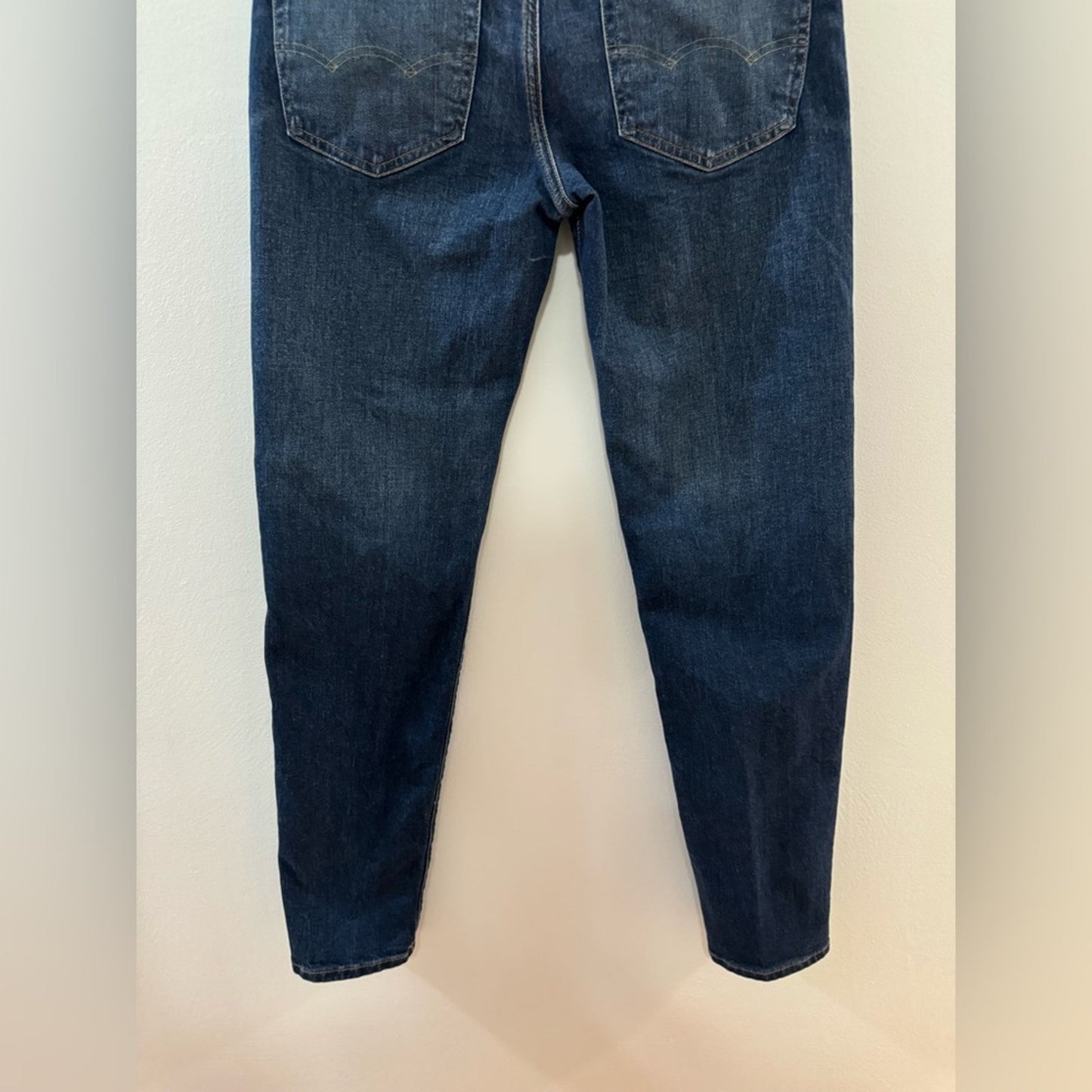 Pre-Owned W28xL32 American Eagle Dark Blue Athletic Fit Jeans