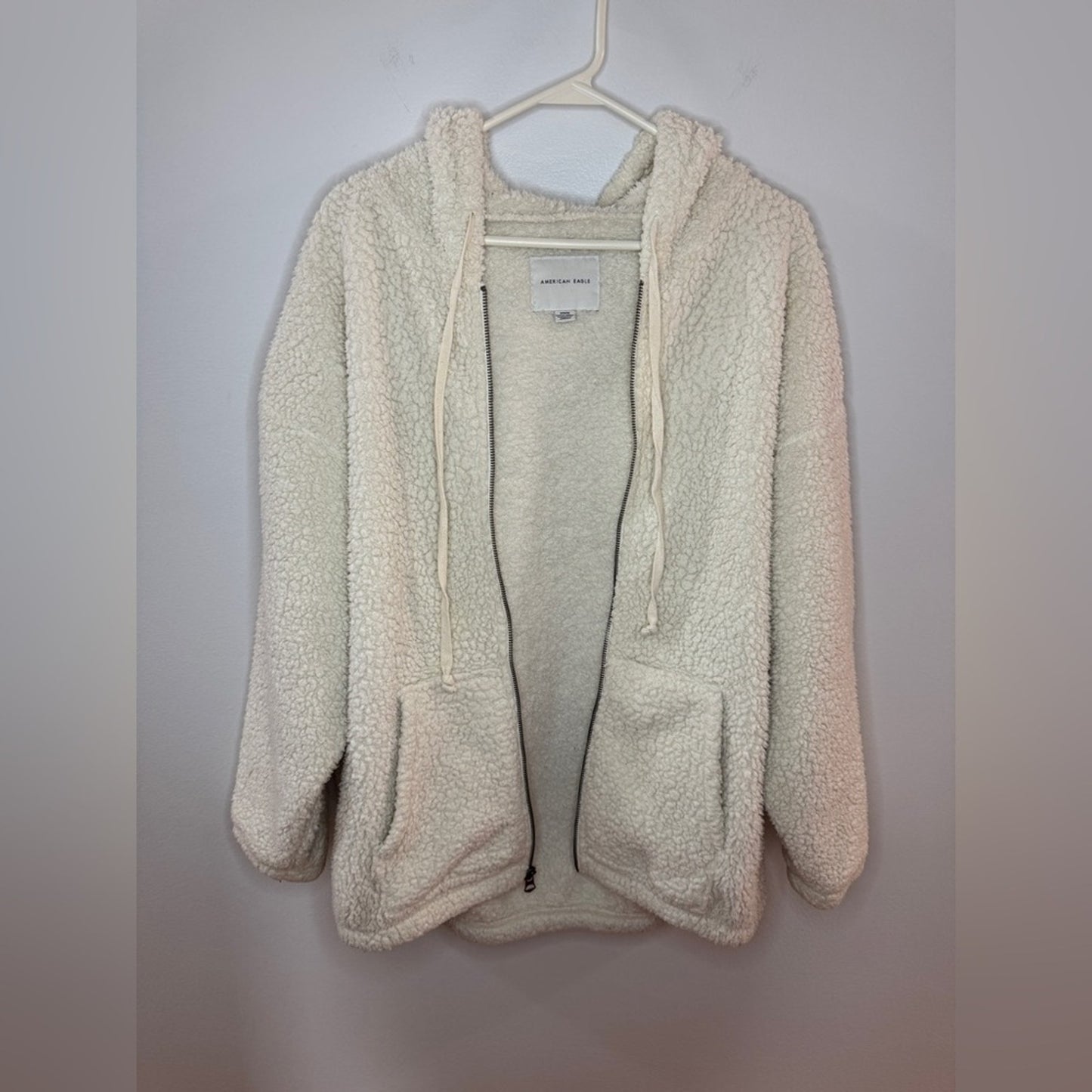 Pre-Owned MD American Eagle White Sherpa Zip-Up Oversized Hoodie