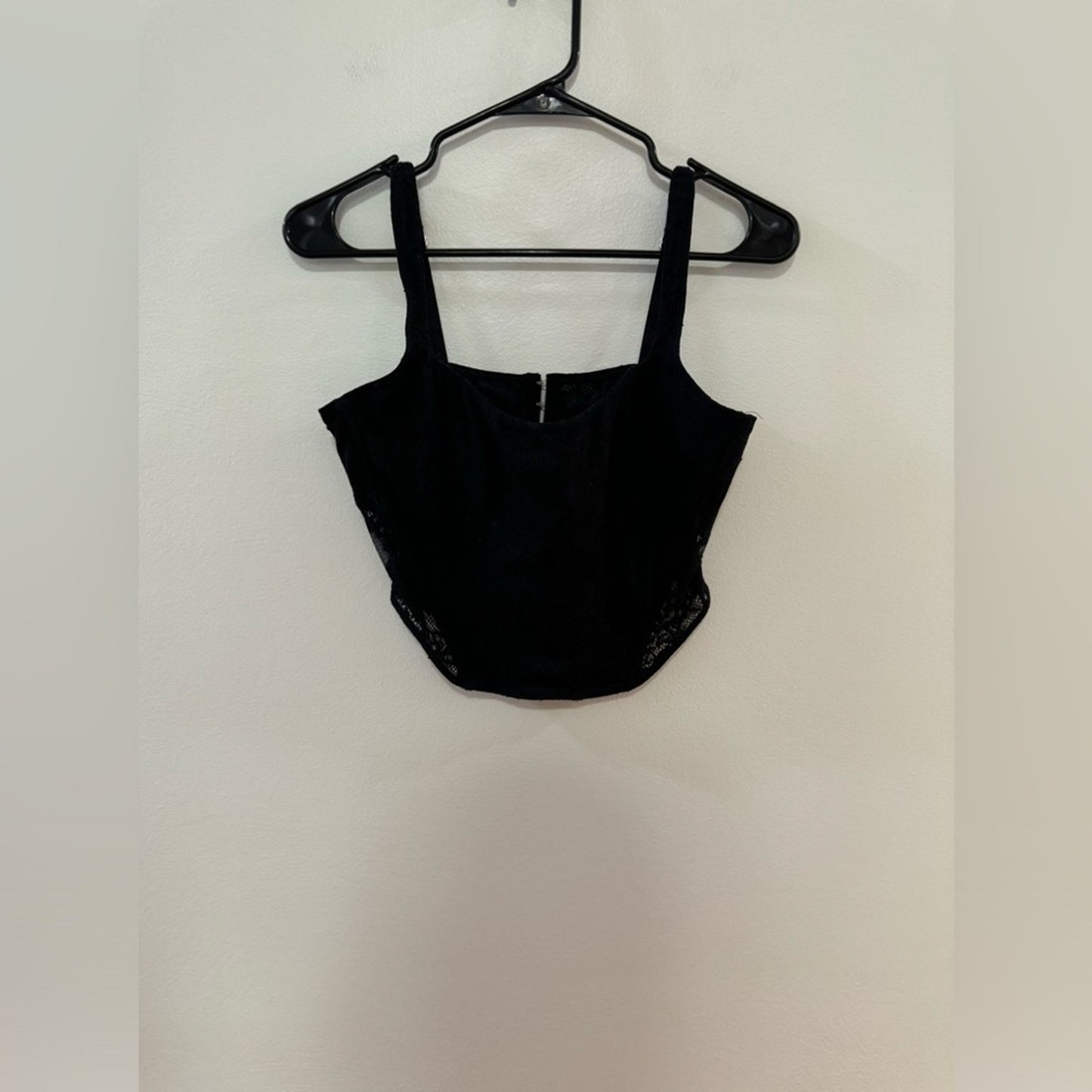 Pre-Owned White Fox Black Lace Corset