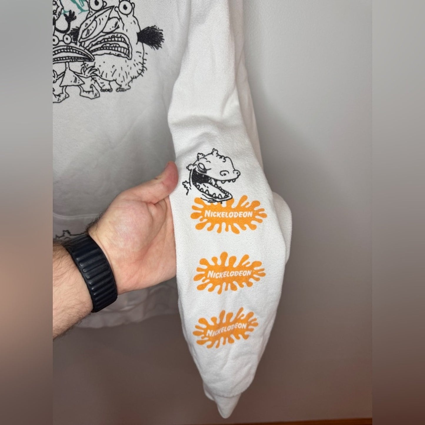 Pre-Owned Unisex LG Nickelodeon White Real Monsters and Rugrats Graphic Hoodie