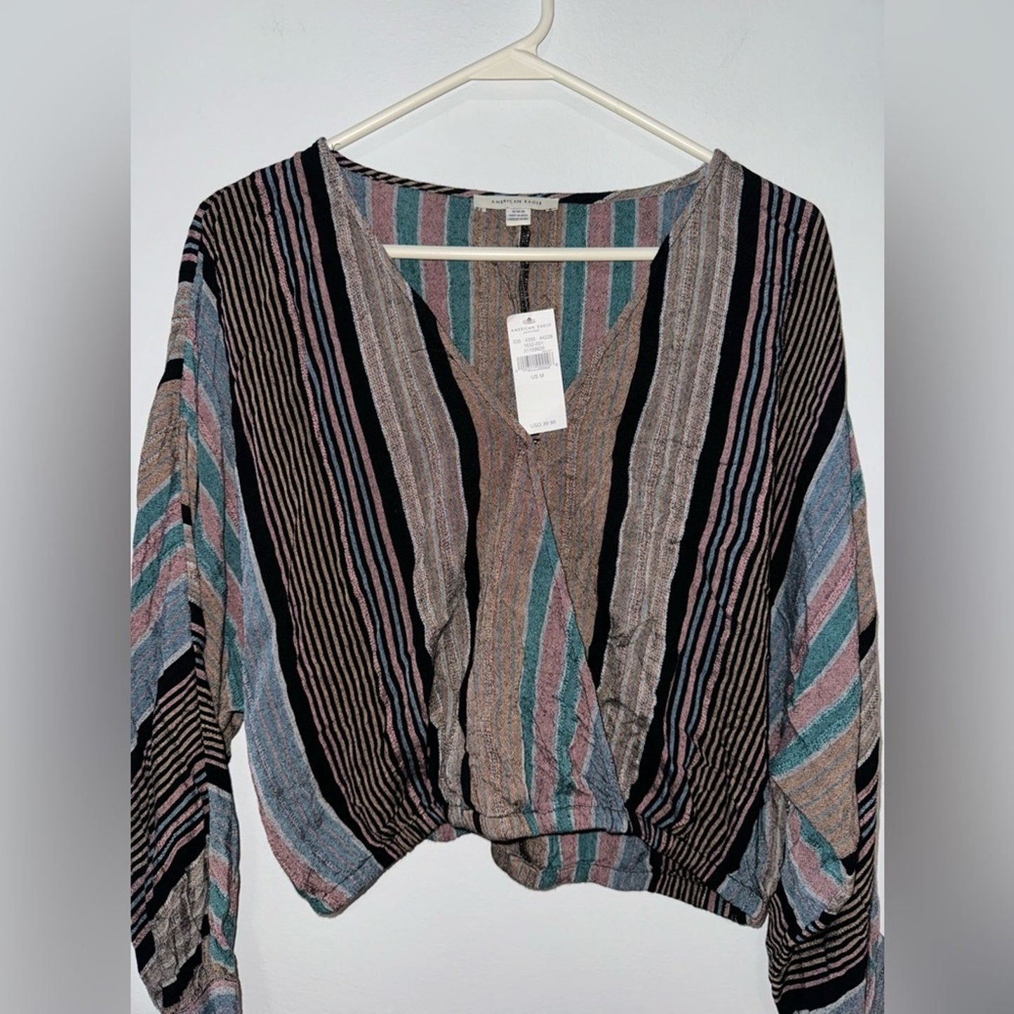 NWT MD American Eagle Black, Blue and Red Striped Long Sleeve Cropped Top