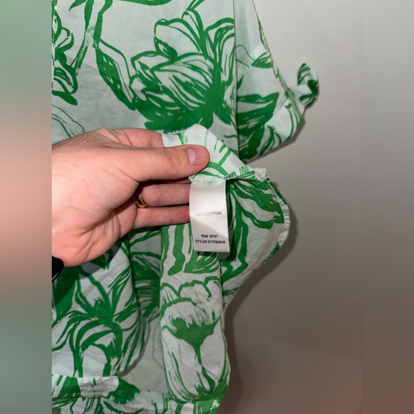NWT SM Counterparts Green and White Floral Top
