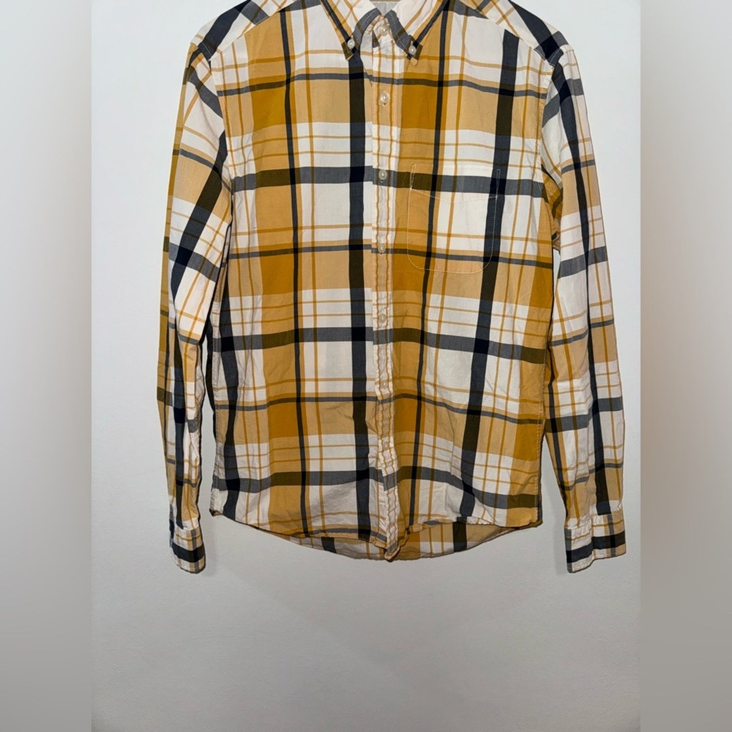 Pre-Owned SM American Eagle Yellow Blue and White Button Up Long Sleeve Shirt