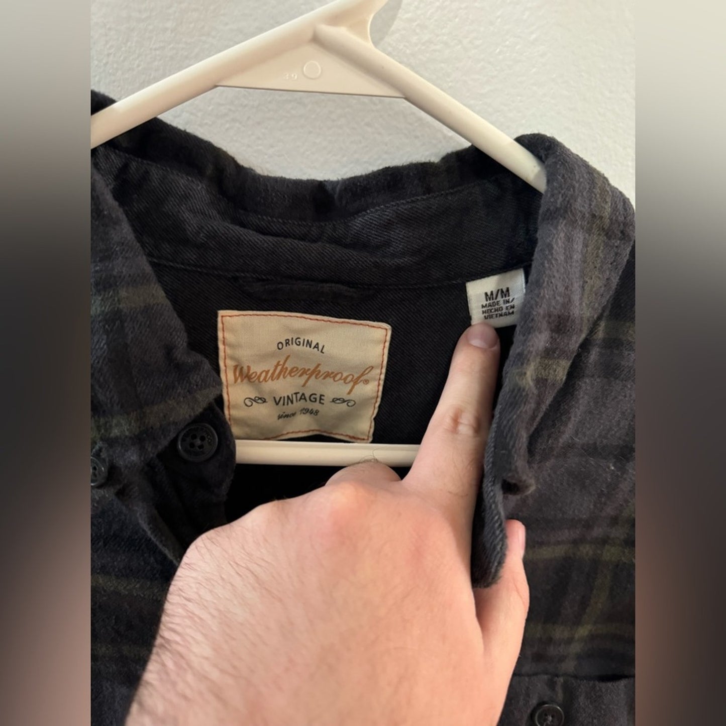 MD Weatherproof Vintage Black, Blue, and Green Plaid Flannel Button-Up Shirt