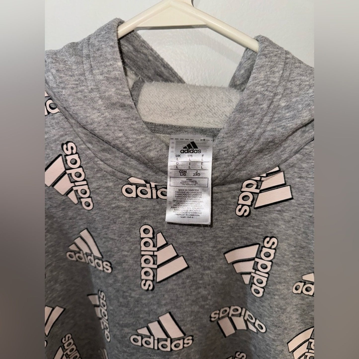 Pre-Owned LG Adidas Heather Grey With White Allover Logo Graphic Pullover Hoodie