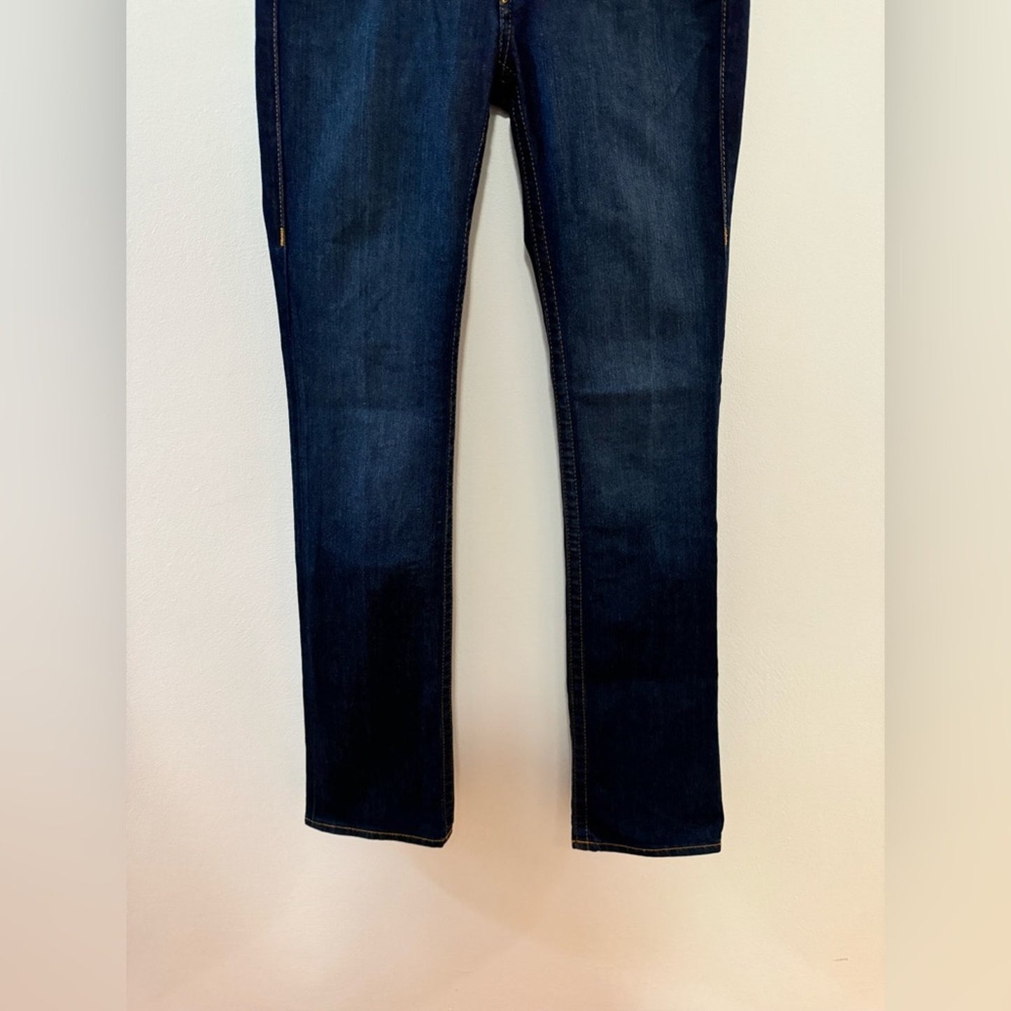 Pre-Owned W28xL33 True Religion Dark Blue Straight Jeans
