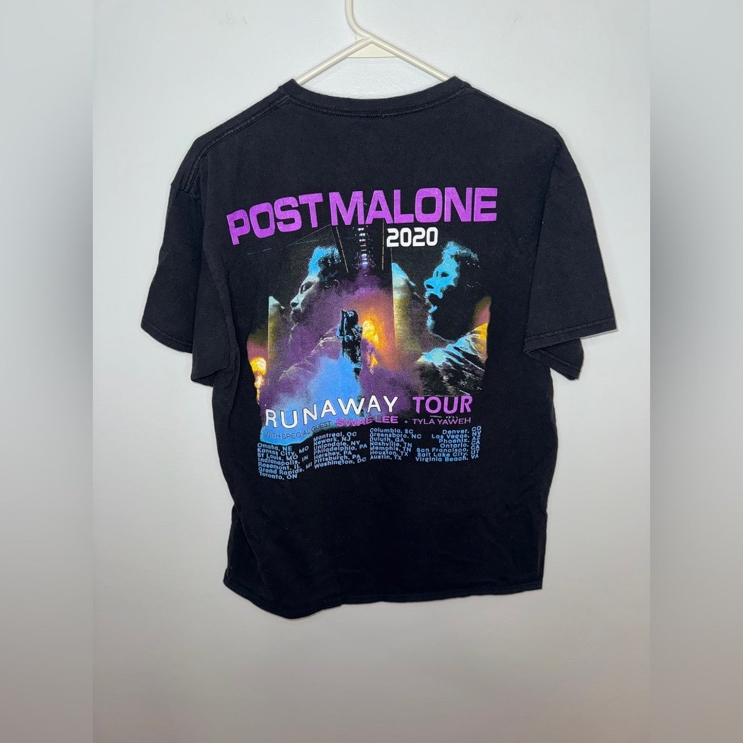 Pre-Owned Post Malone 2020 Runaway Tour Band T-Shirt