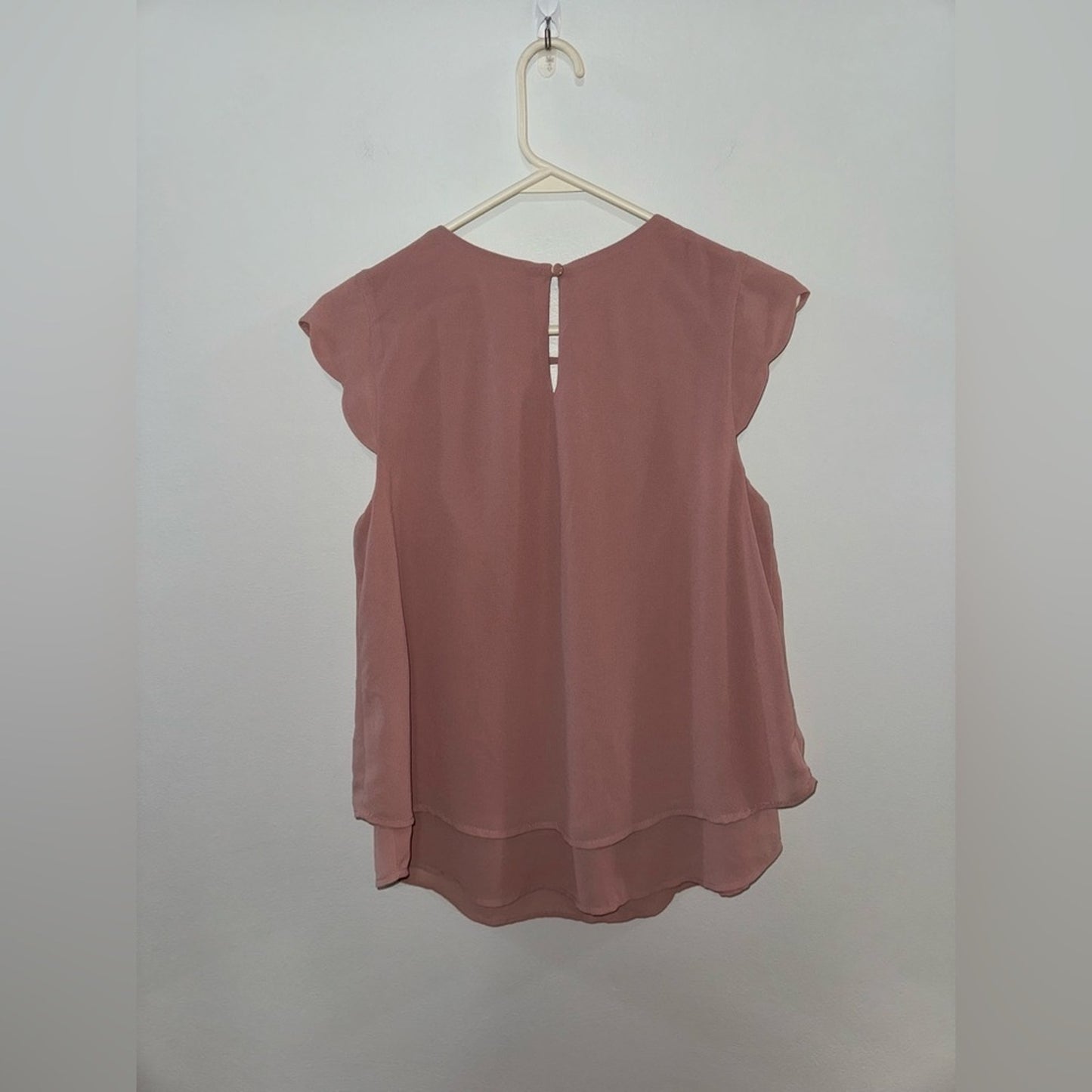 Pre-Owned LG Monteau Blush Pink Sleeveless Flowy Blouse