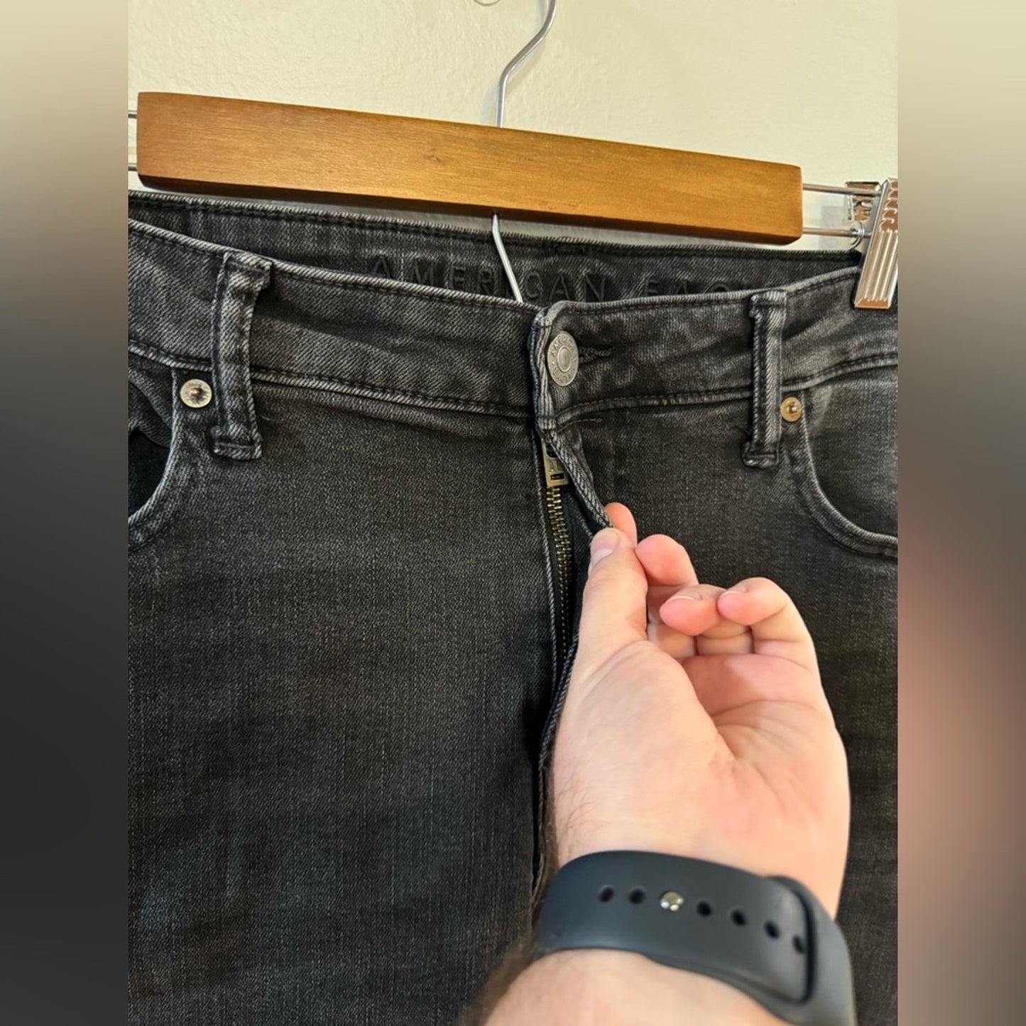 Pre-Owned W36xL30 American Eagle Black Slim Jeans