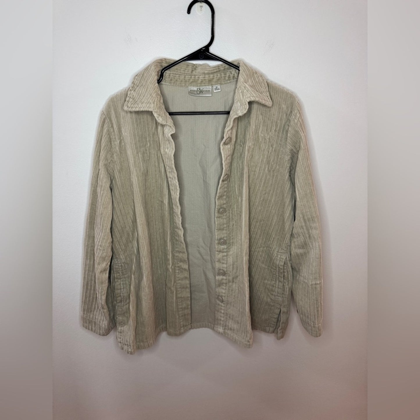 Pre-Owned MD Studio Works Grey Ribbed Button Up Shirt