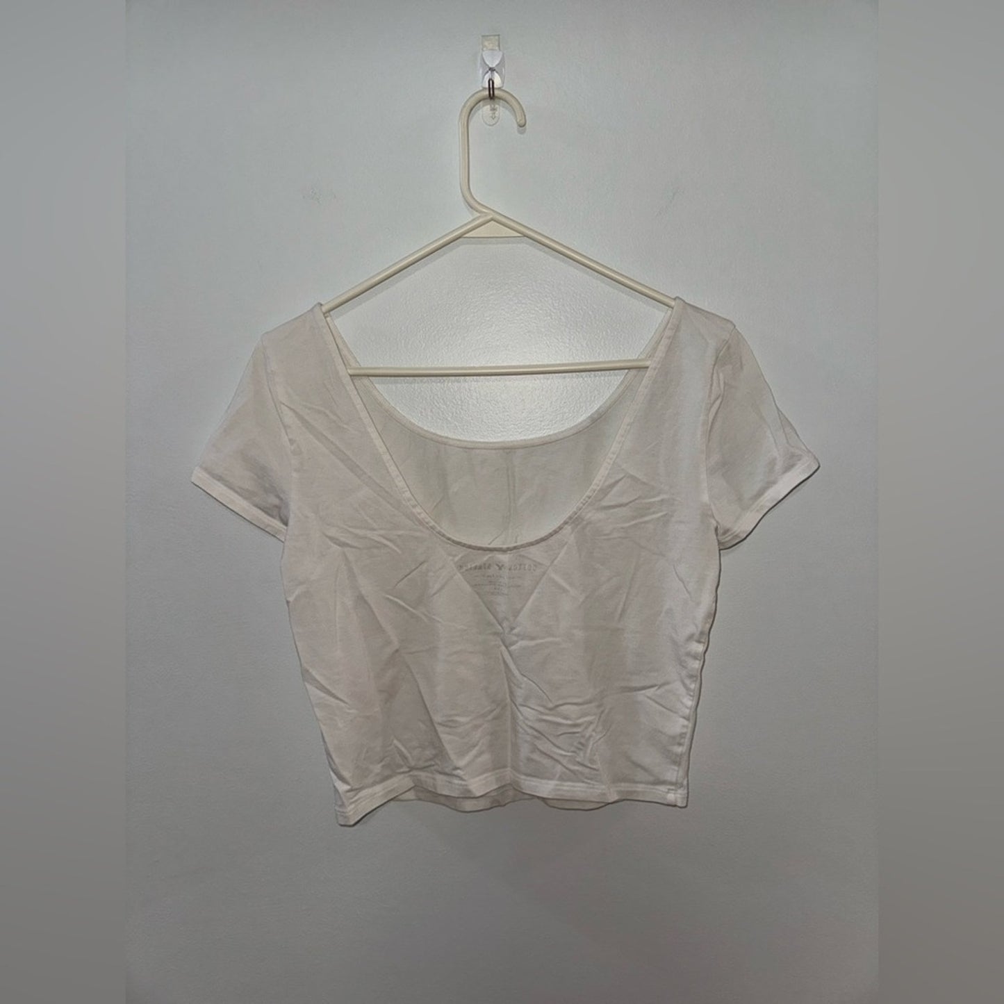 Pre-Owned LG American Eagle Cap Sleeve White T-Shirt