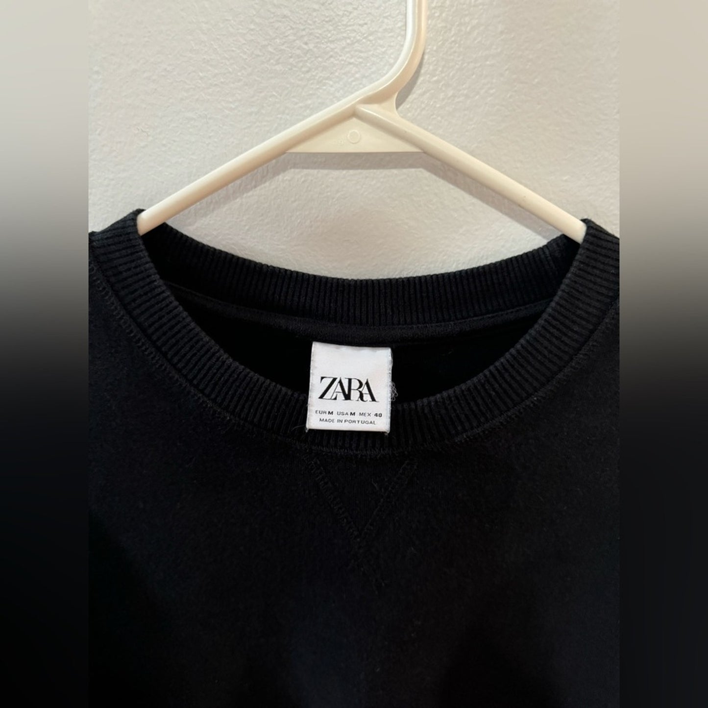 Pre-Owned MD Zara Black Crewneck Sweatshirt