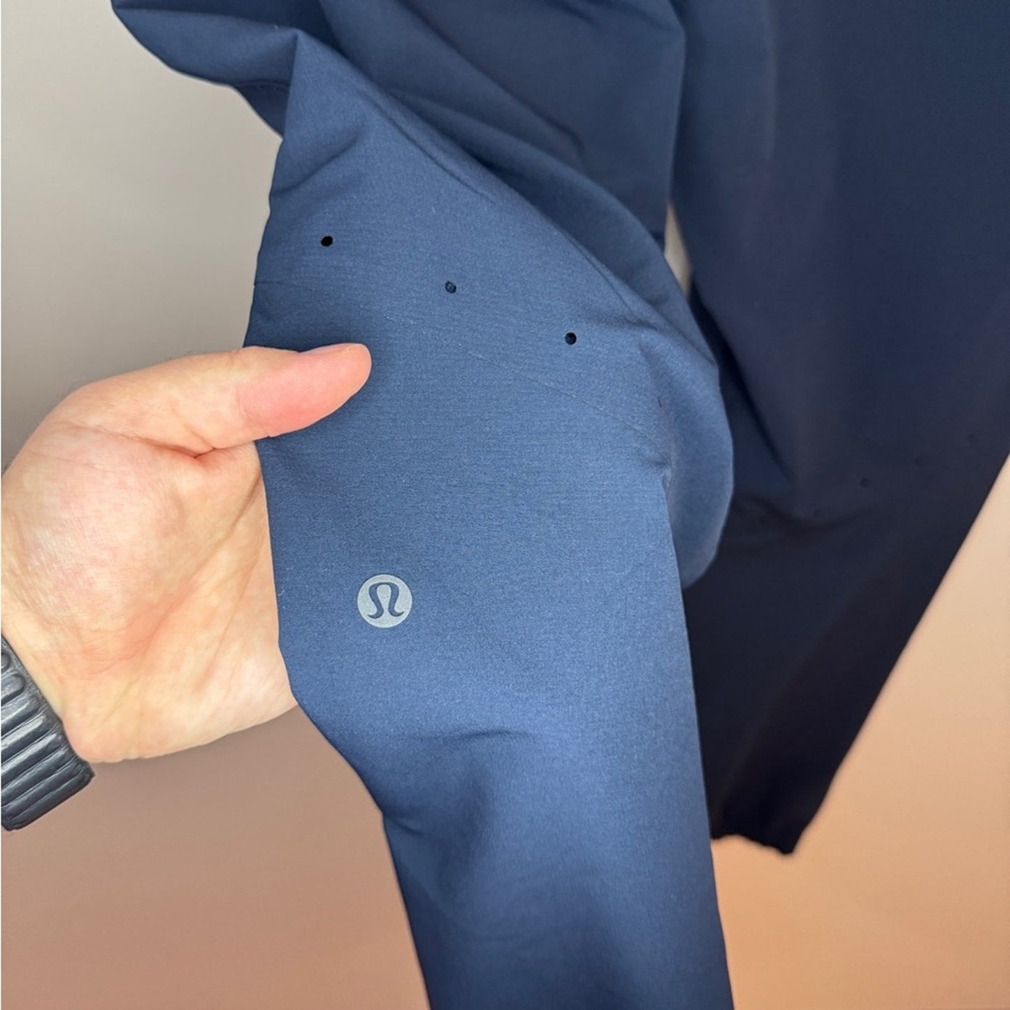 Pre -Owned XXL Lululemon License to Train Jogger 29” Inseam in True Navy