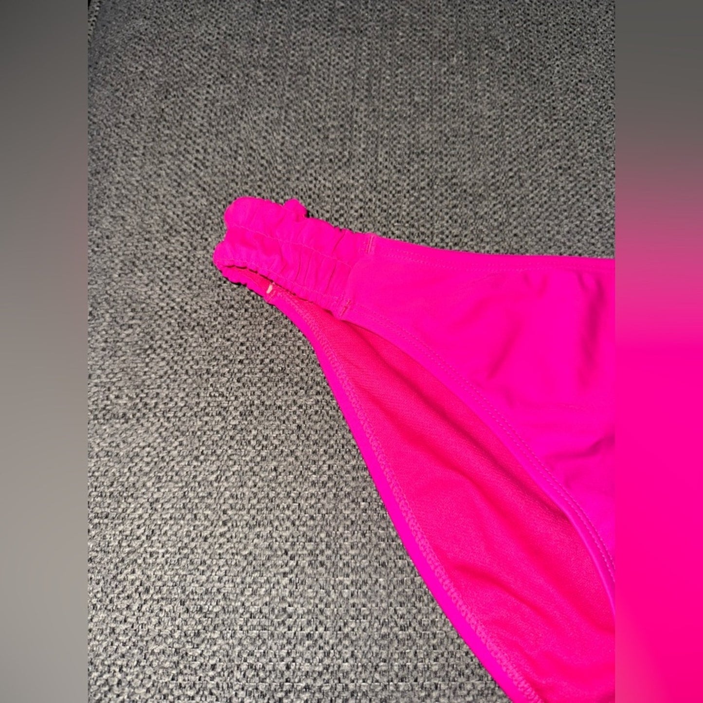 Pre-Owned LG Arizona Jean Co Pink Scrunch Bikini Bottom