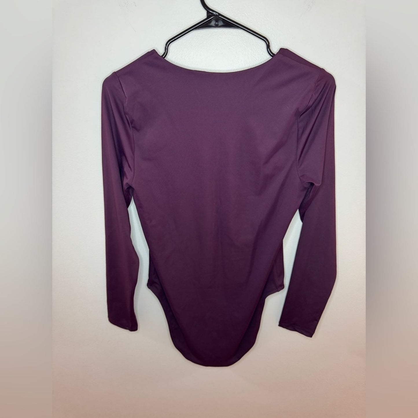 Pre-Owned MD Old Navy Dark Red Long Sleeve Bodysuit