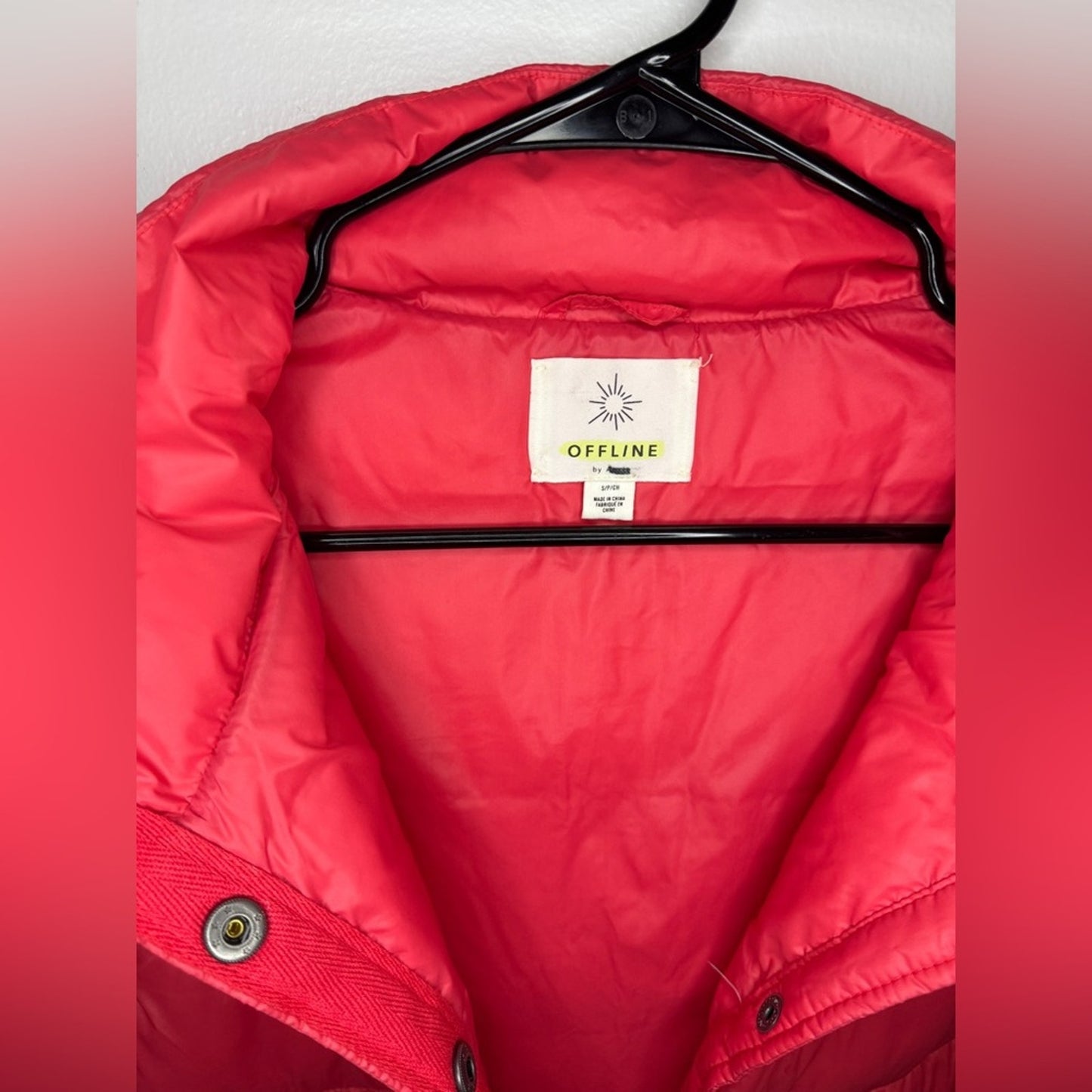 Pre-Owned SM Offline by Aerie Red Button-Up Sleeveless Puffer Vest
