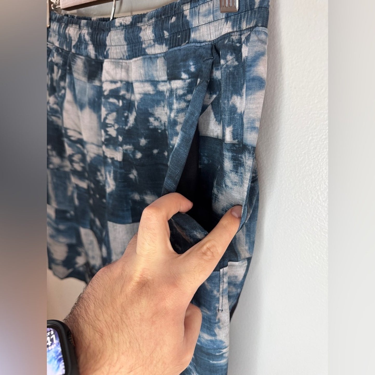 MD Lululemon 9” Inseam Lined Pace Breaker in Mini Bleached Indigo Starlight
