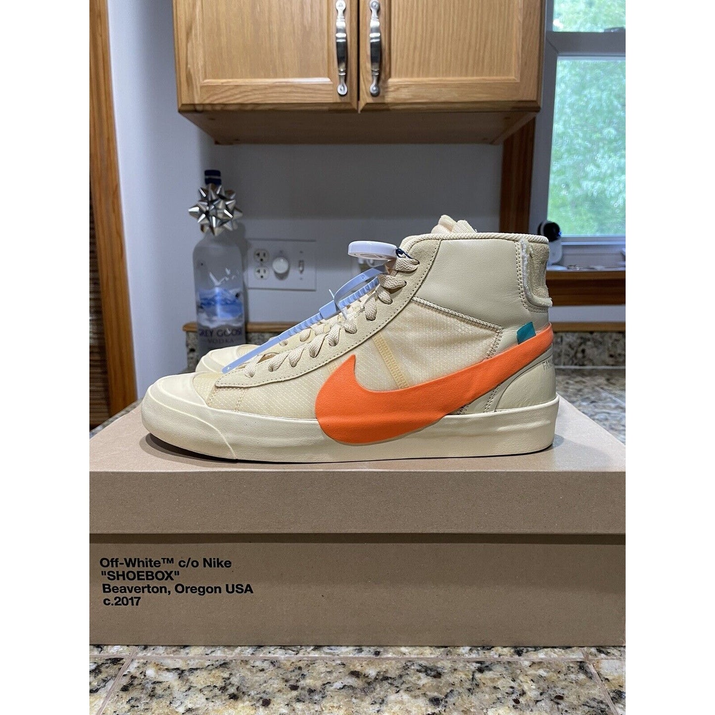 Nike Off White Blazer Mid All Hallows Eve Men’s Size 11 *SHIPS FAST*