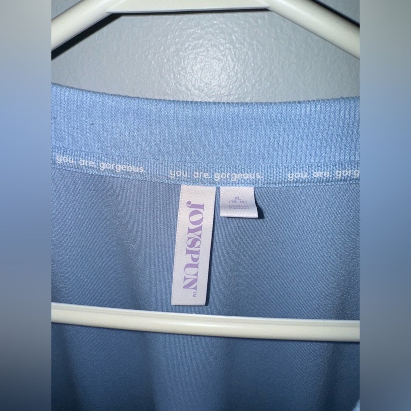 Pre-Owned XL Joyspun Blue Ribbed Velour Crewneck