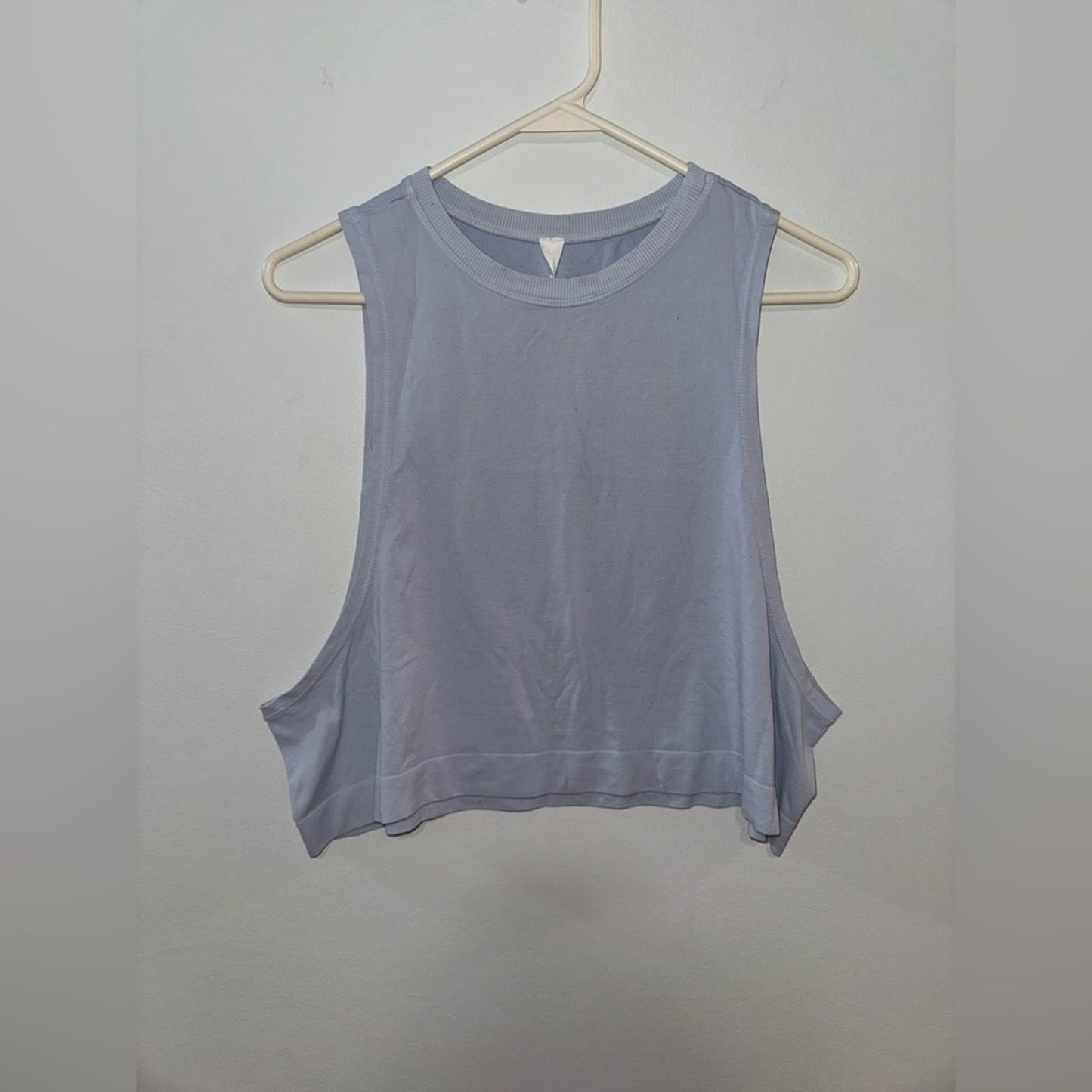Pre-Owned MD Avocado Blue Athletic Tank Top