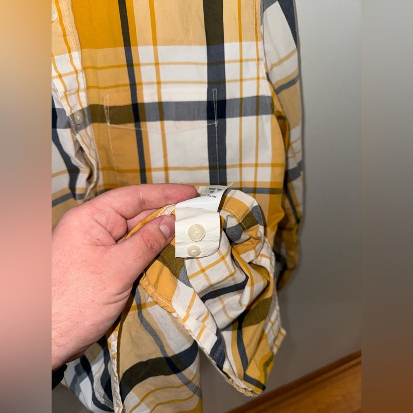 Pre-Owned SM American Eagle Yellow Blue and White Button Up Long Sleeve Shirt