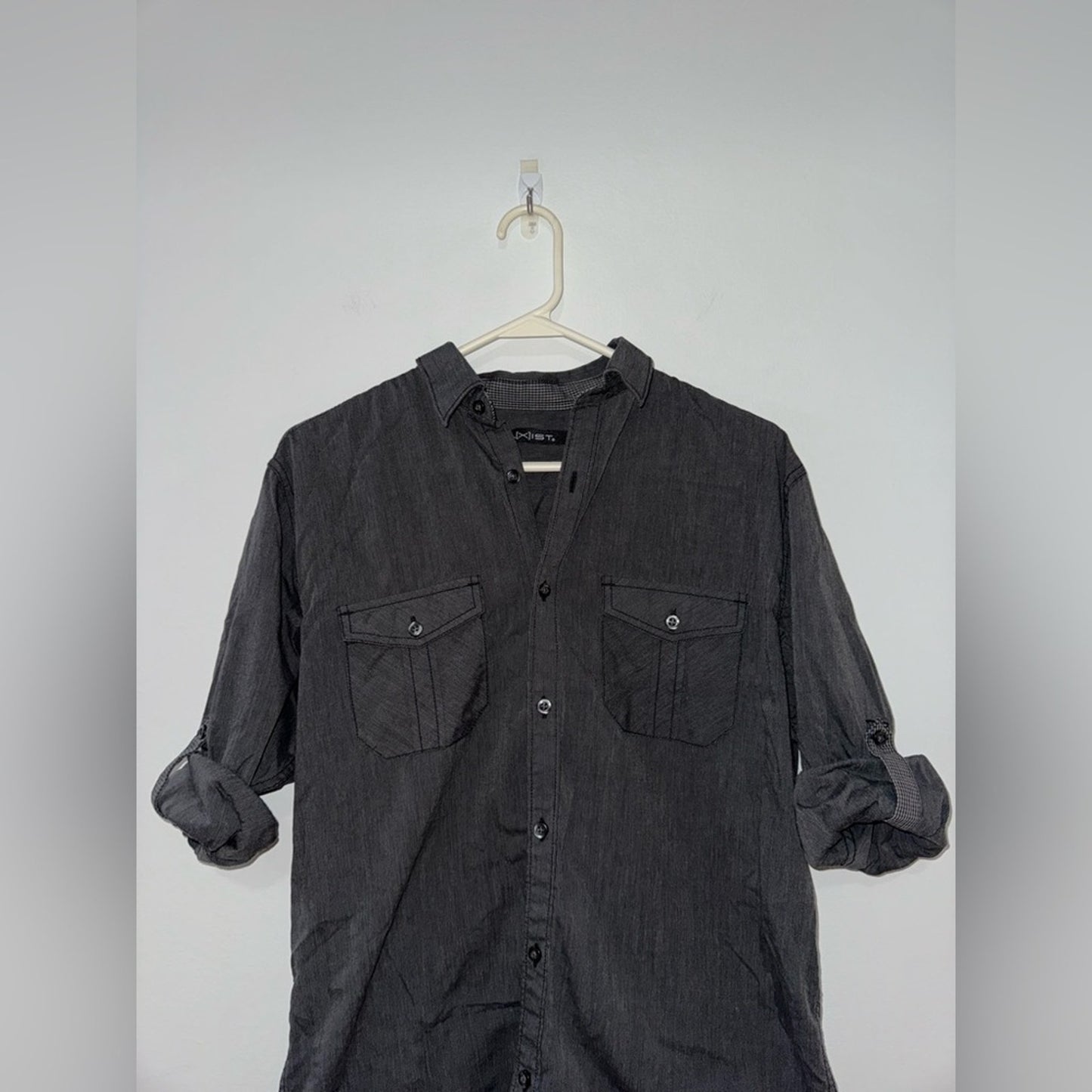 Pre-Owned SM Axi St Grey Button Up Shirt