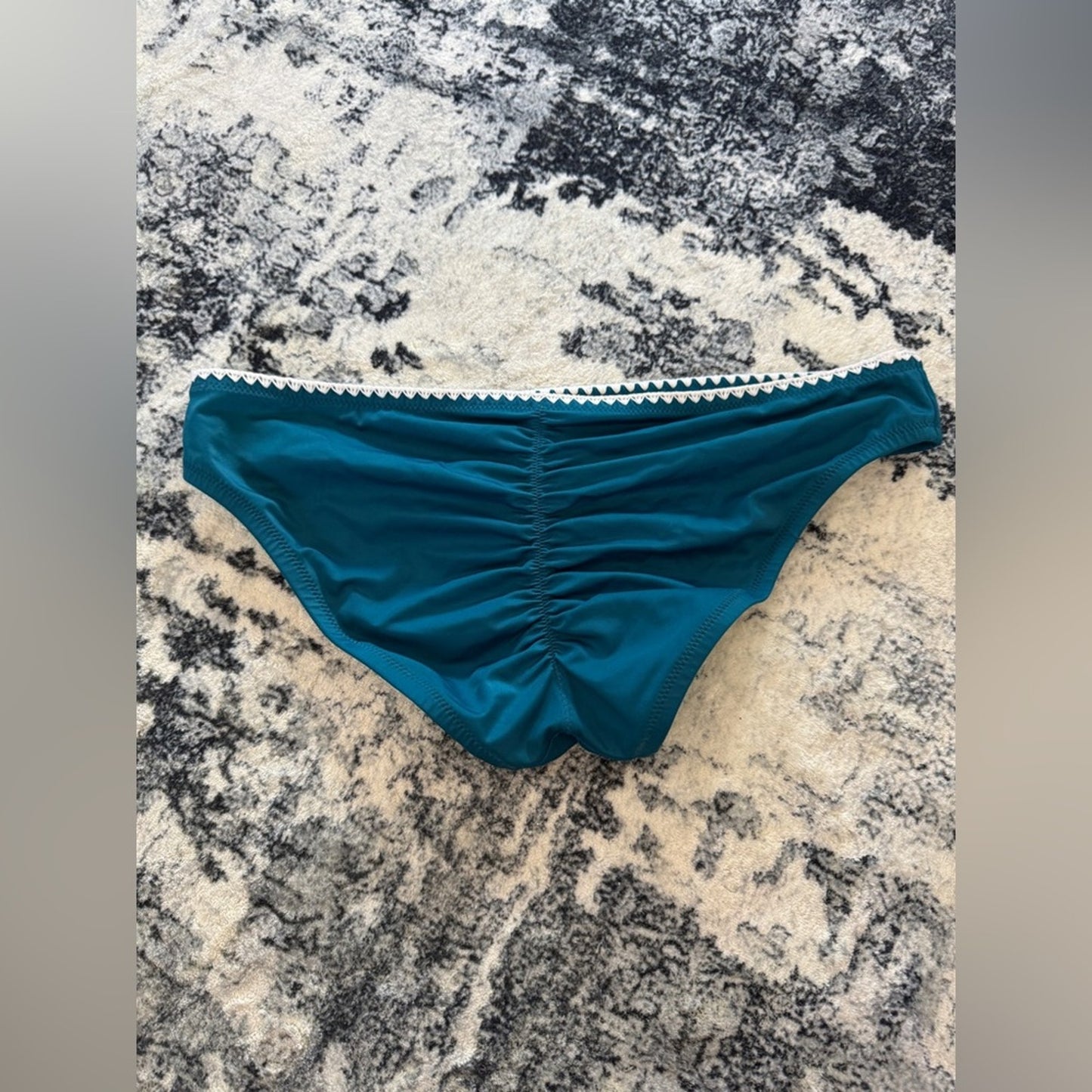 Pre-Owned LG Shade & Shore Blue Bikini Bottom