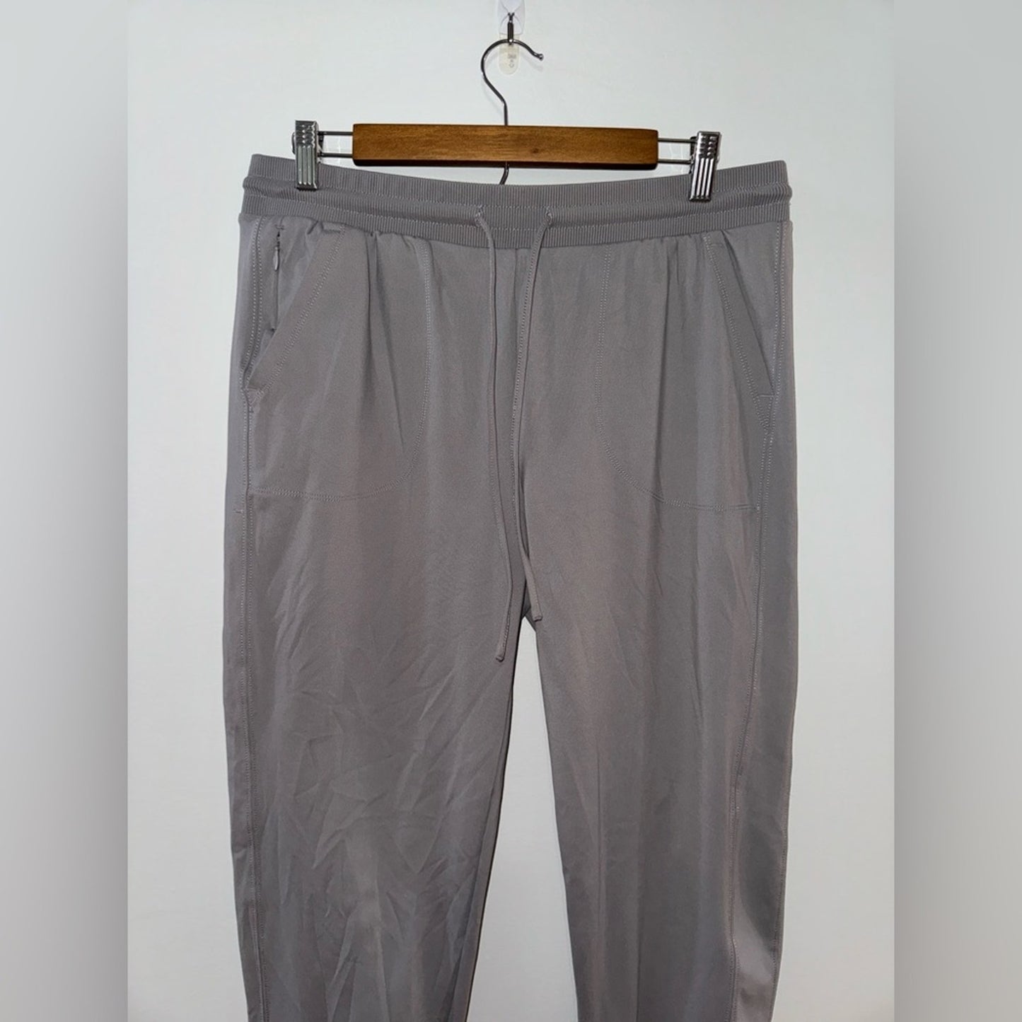 Pre-Owned LG Rachel Zoe Grey Joggers