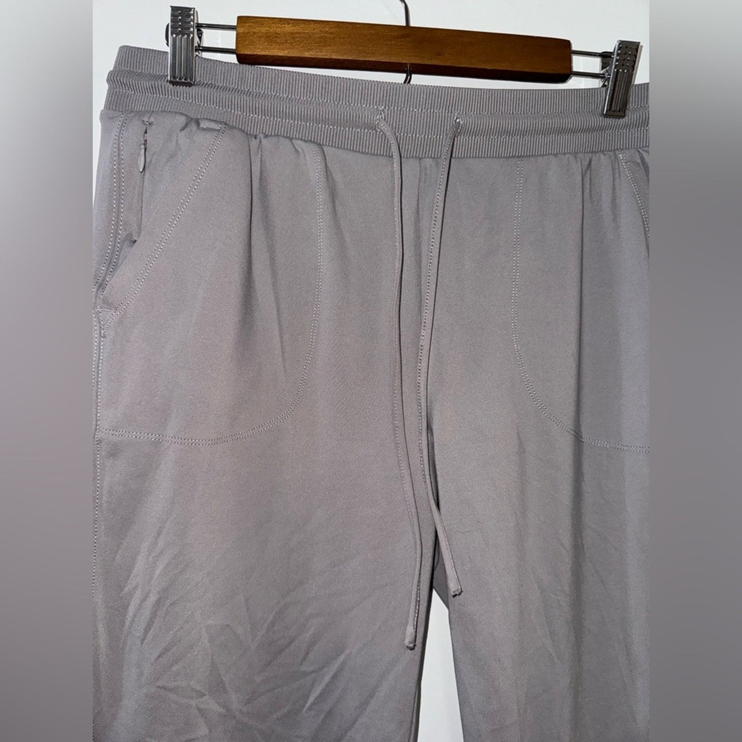 Pre-Owned LG Rachel Zoe Grey Joggers