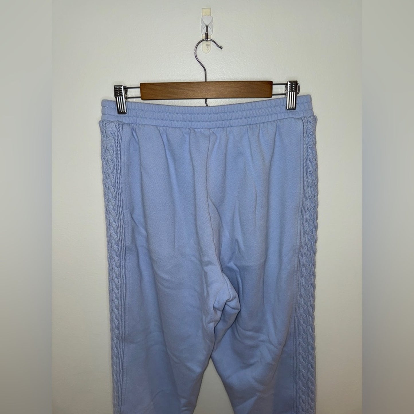 Pre-Owned LG Aerie Light Blue Crochet Sweatpants