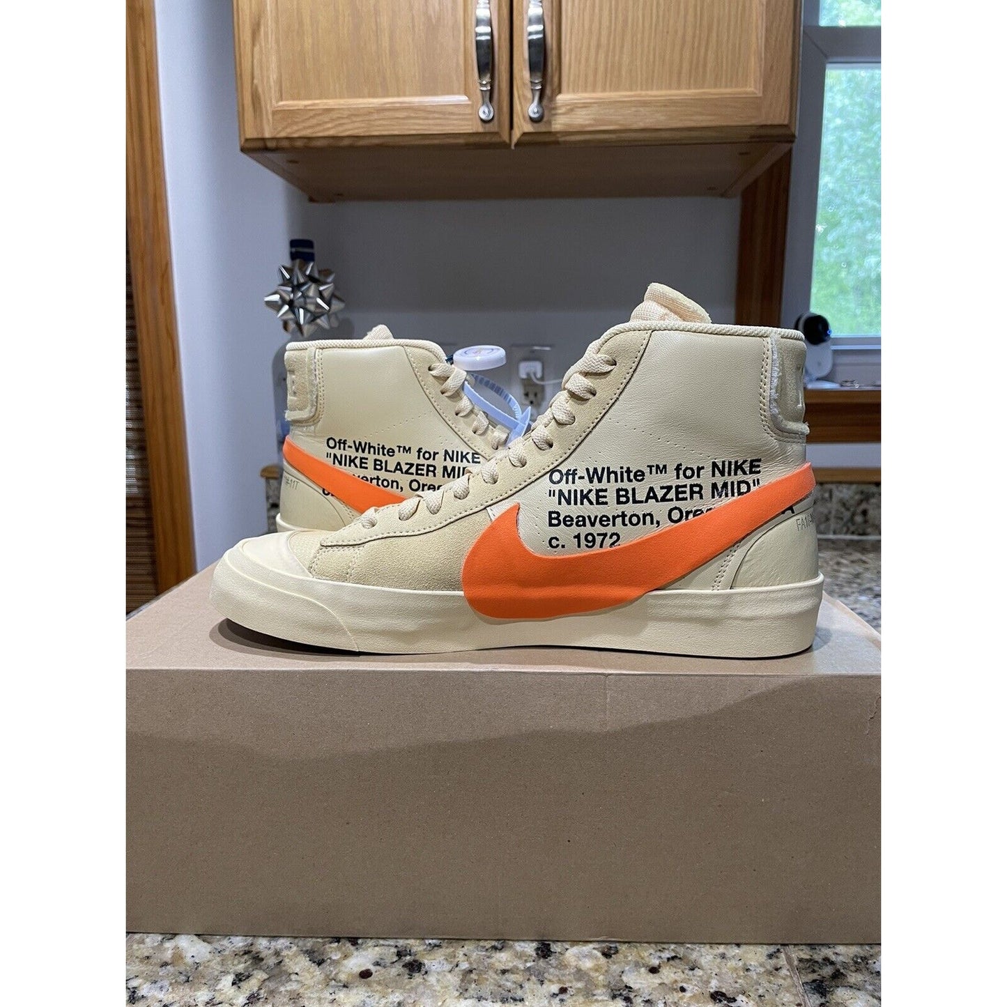 Nike Off White Blazer Mid All Hallows Eve Men’s Size 11 *SHIPS FAST*