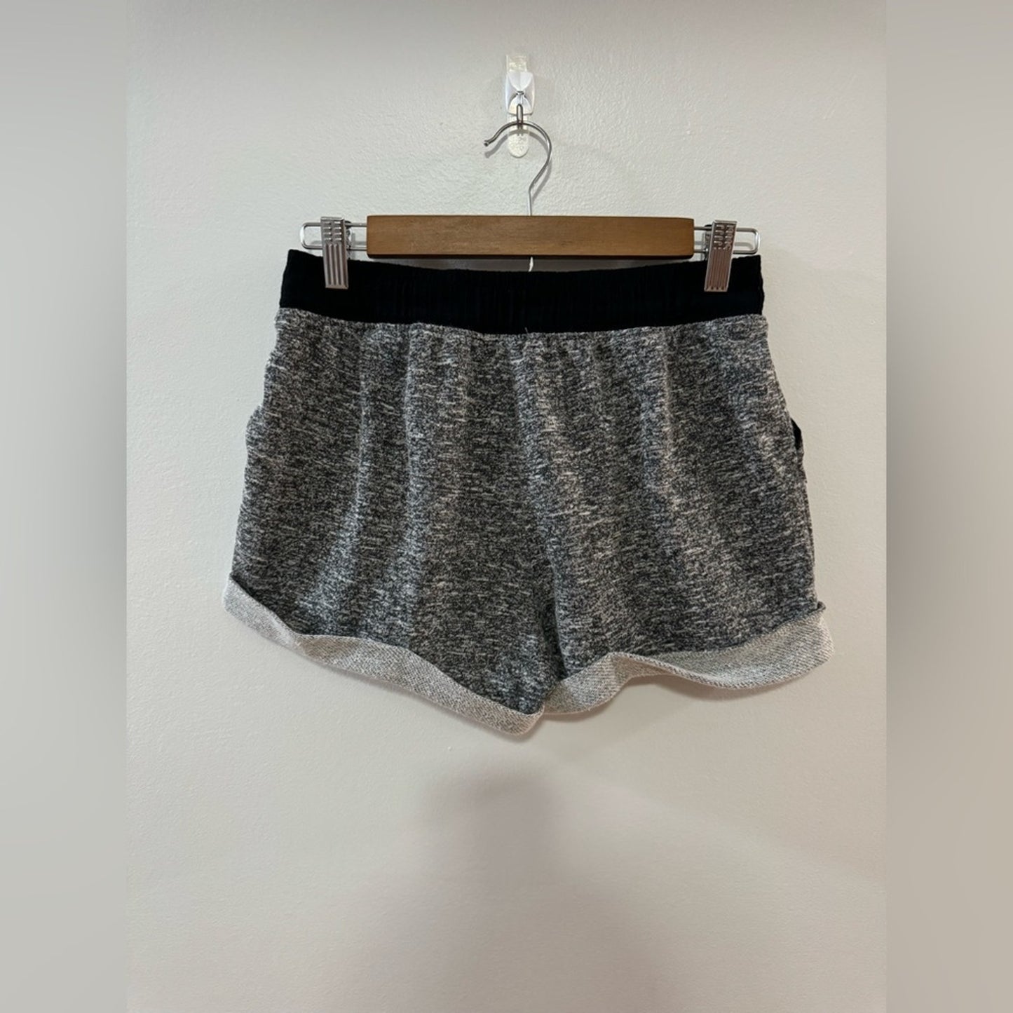 Pre-Owned LG Ambiance Heather Grey Shorts