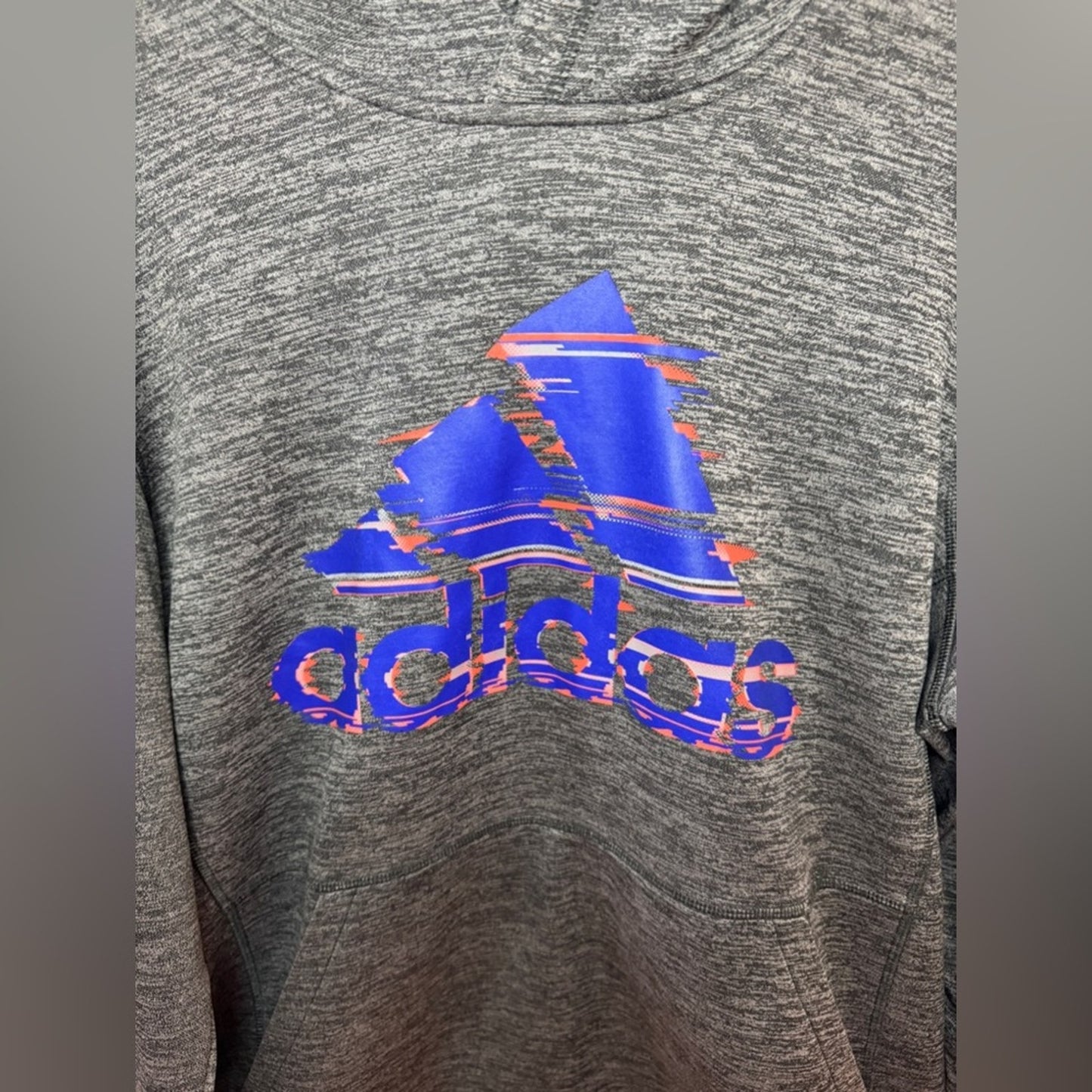 Pre-Owned LG Adidas Heather Grey Climawarm Fleece Glitch Graphic Hoodie