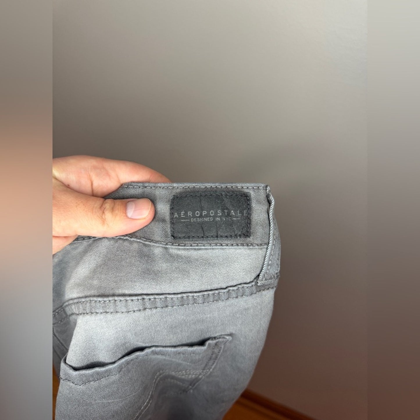 Pre-Owned Size 10 Regular Aeropostale Grey High Waisted Jegging