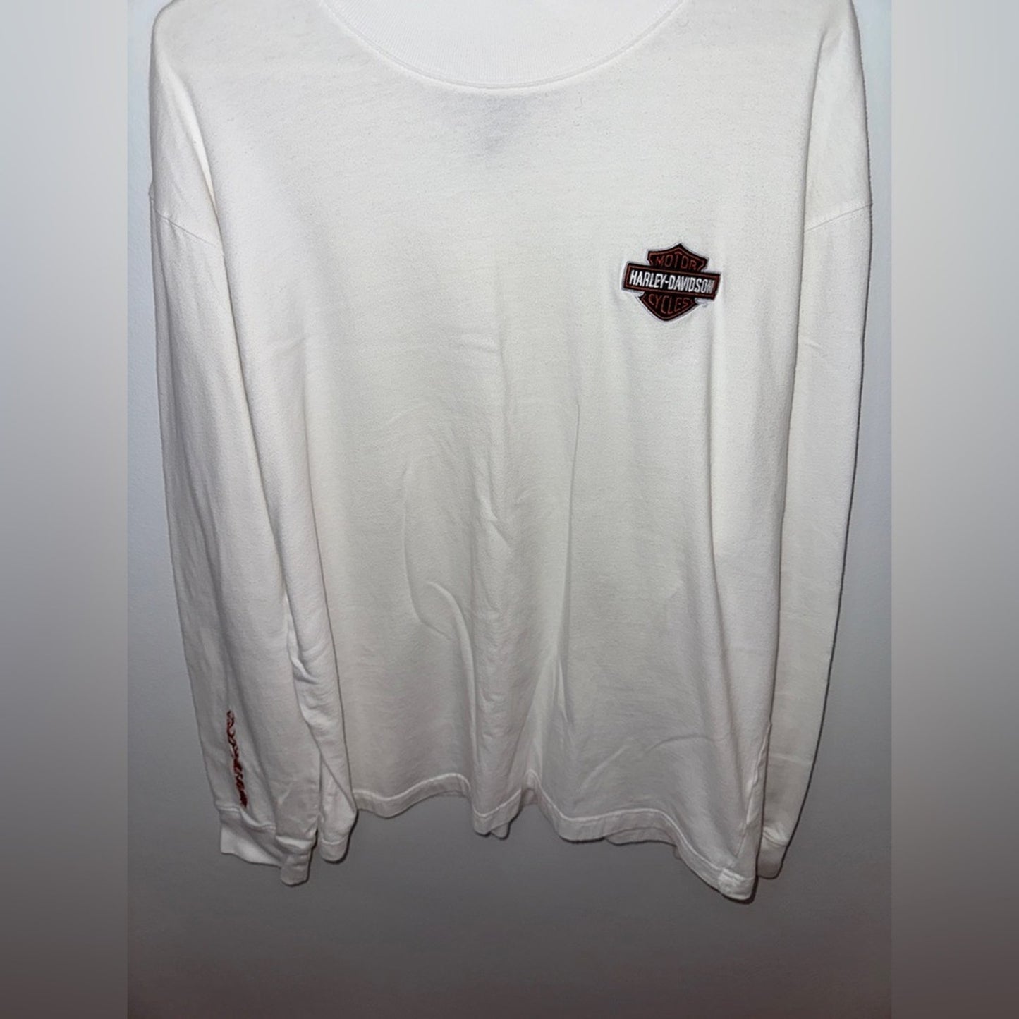 Pre-Owned XL Harley Davidson White Embroidered 2005 Long Sleeve Shirt