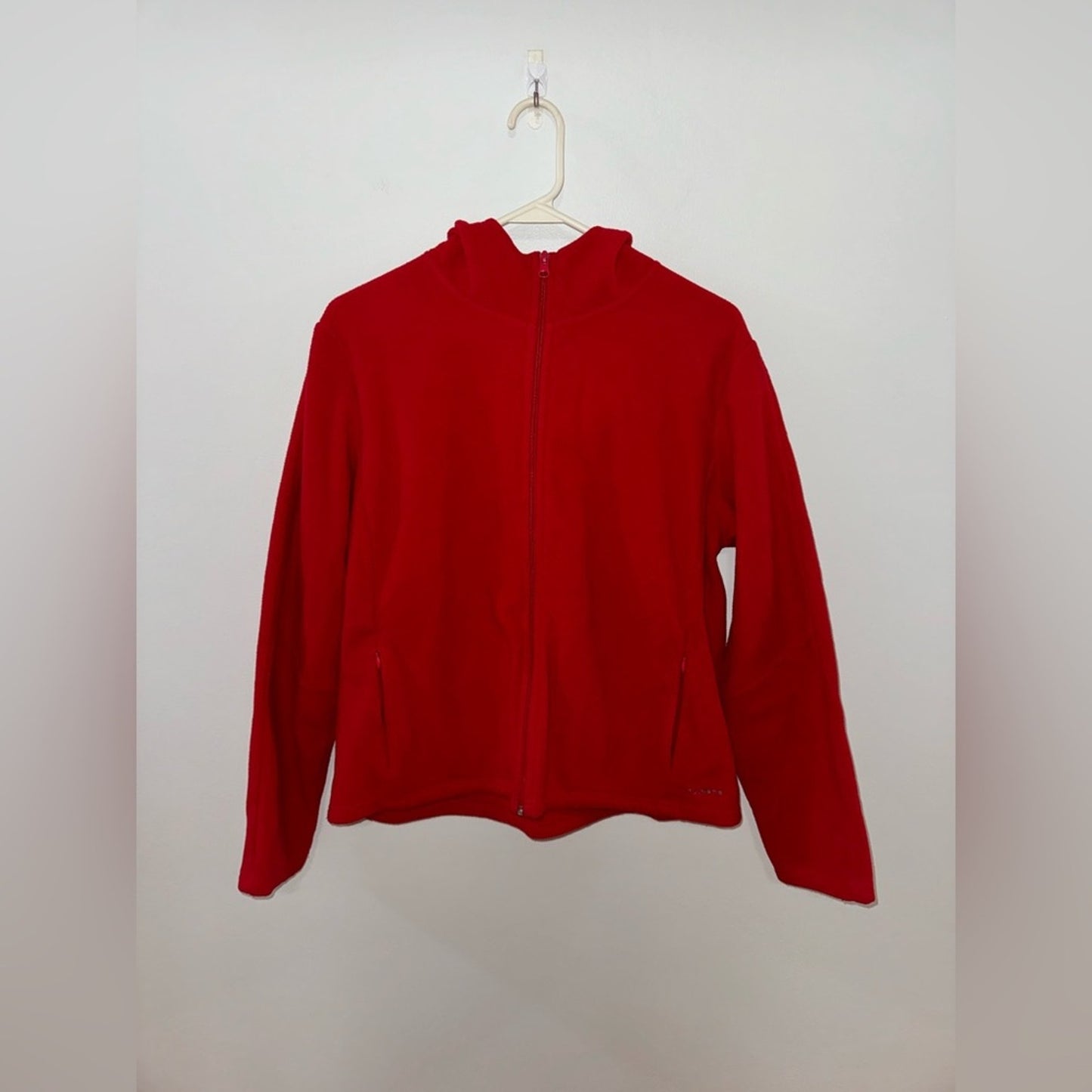 Pre-Owned LG New York and Company Red Hooded Zip Up Fleece Jacket