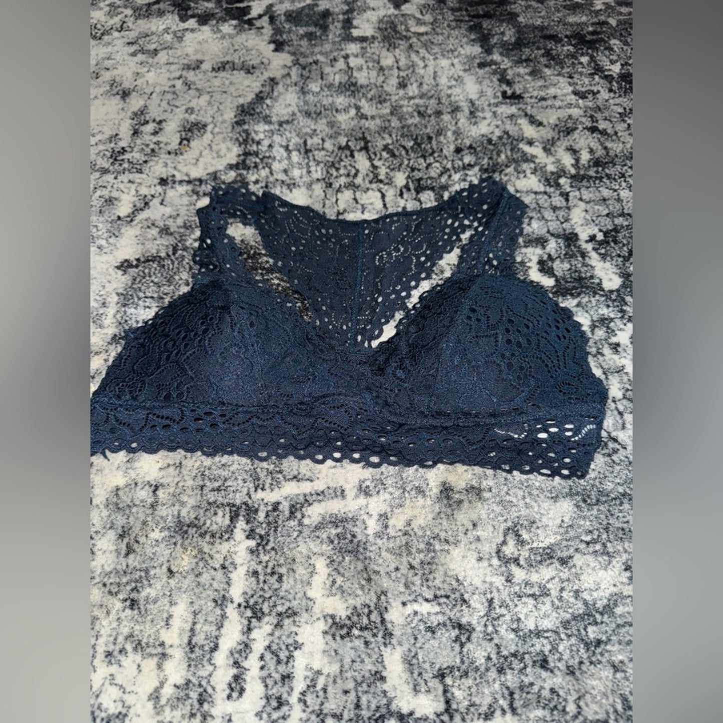 Pre-Owned MD French Affair Navy Lace Bralette