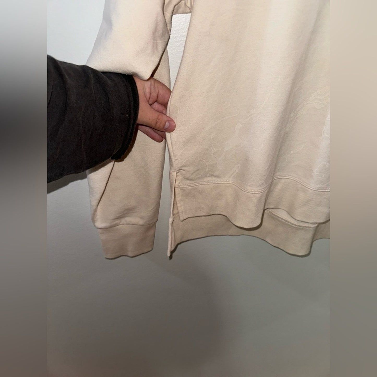Pre-Owned MD All in Motion White Print Crewneck Shirt