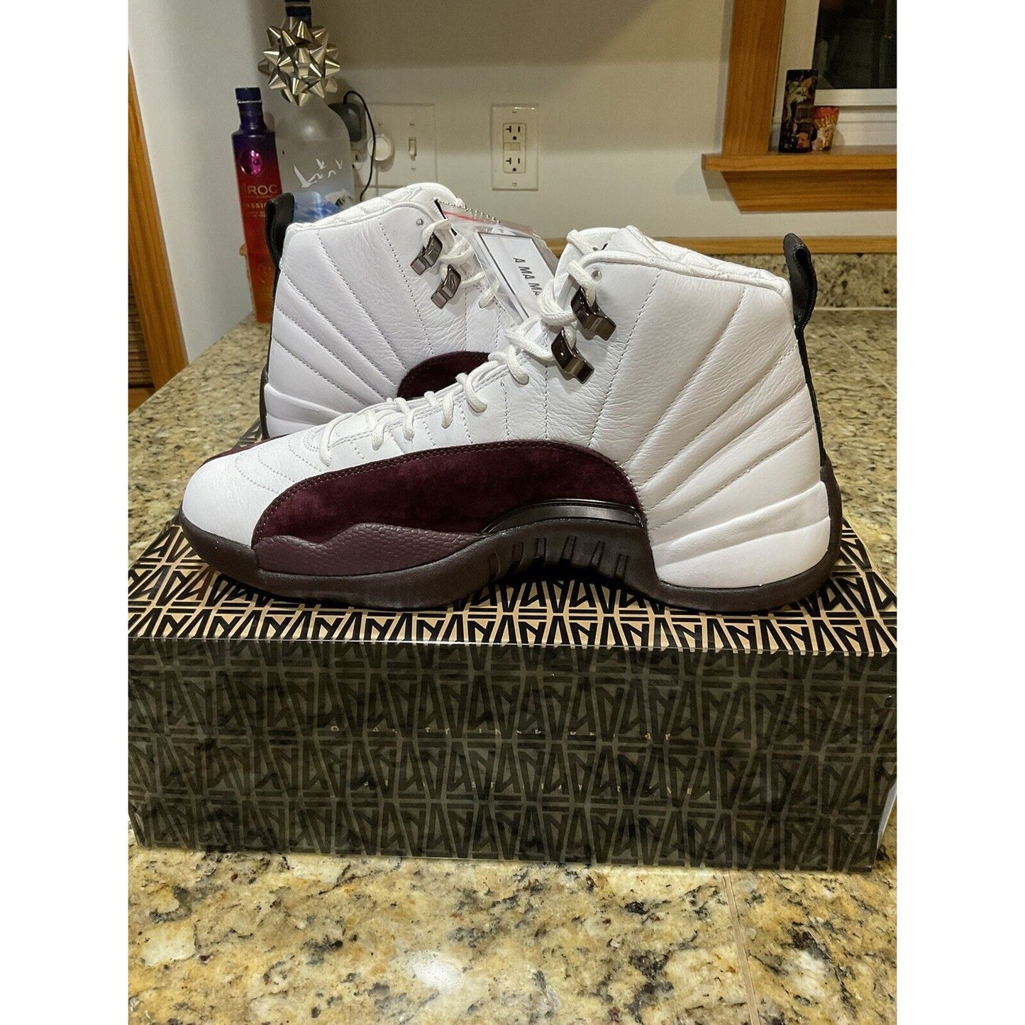 DS Air Jordan 12 Retro A Ma Maniére White Burgundy Women’s Size 11.5 Men’s 10