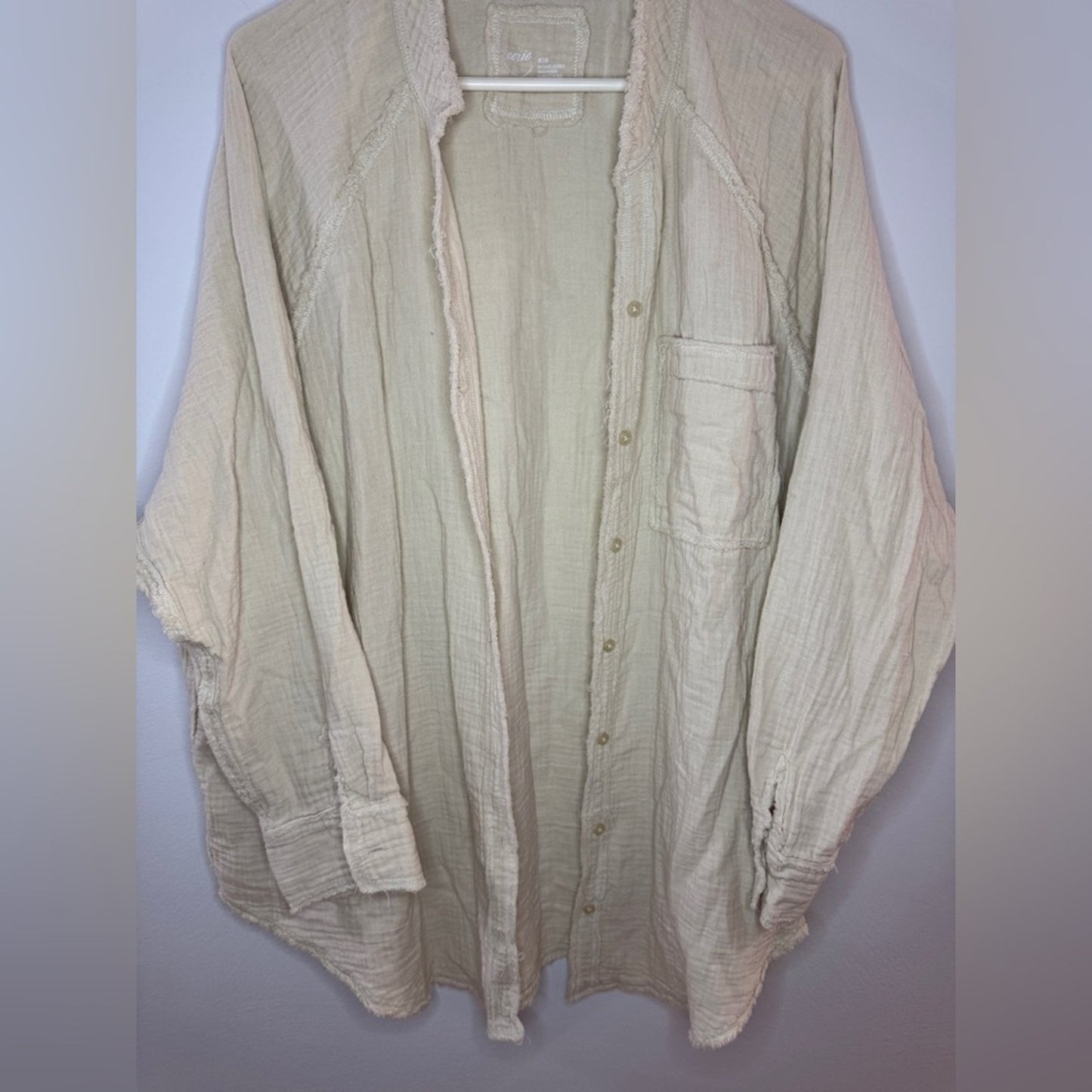 Pre-Owned MD Aerie Cream Long Sleeve Button Up Shirt