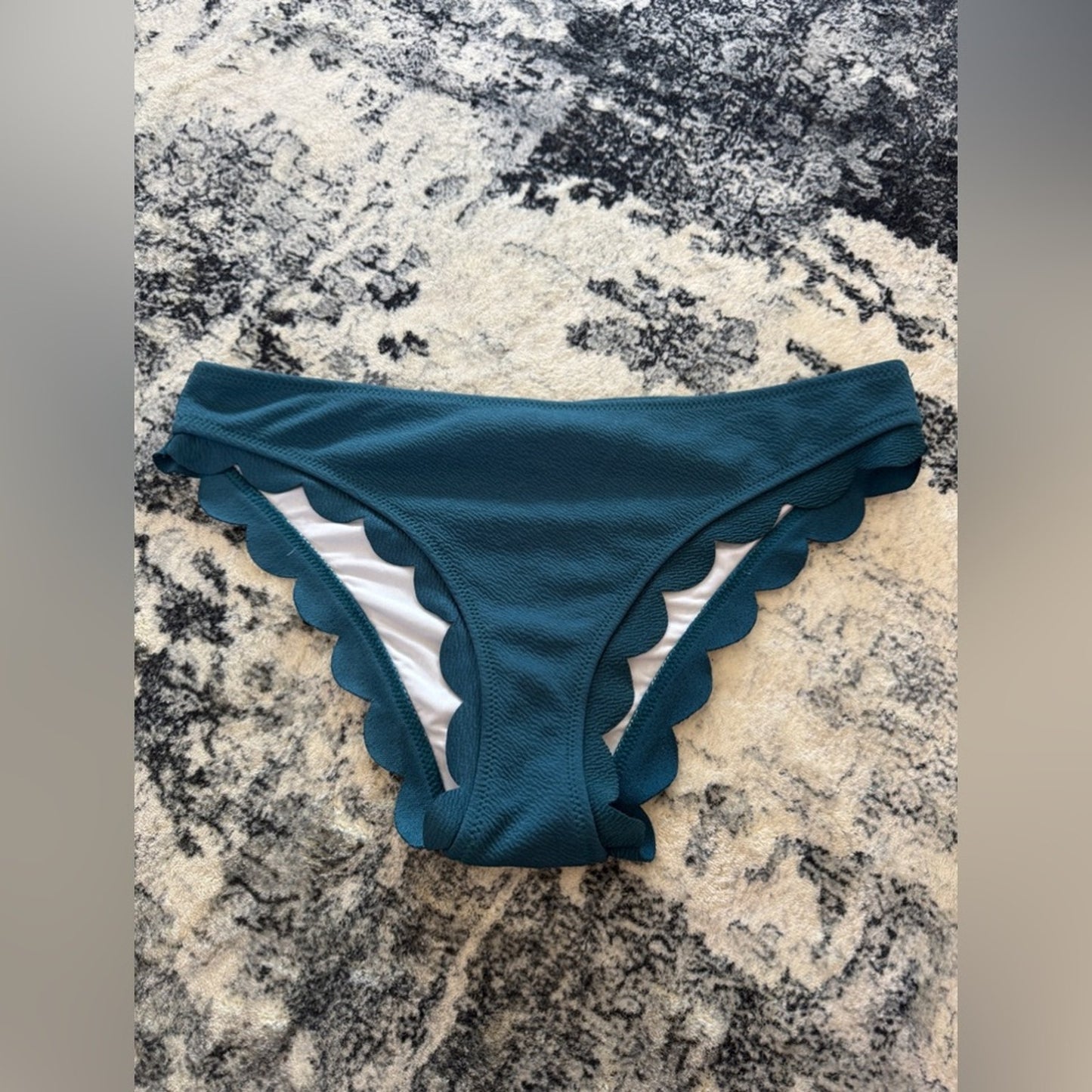 Pre-Owned LG Cupshe Teal Bikini Bottom