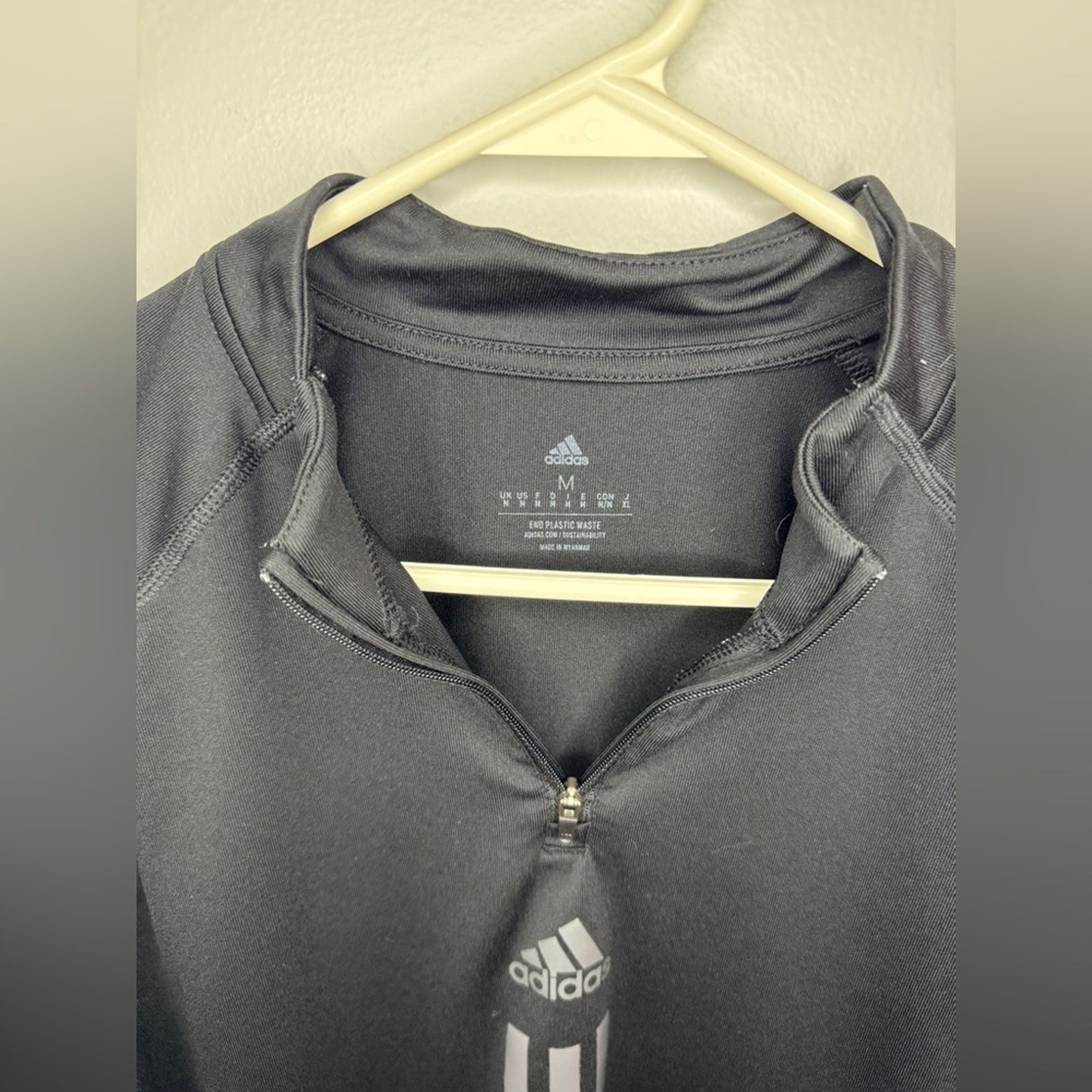 Pre-Owned MD Adidas Black Quarter Zip Athletic Long Sleeve Shirt