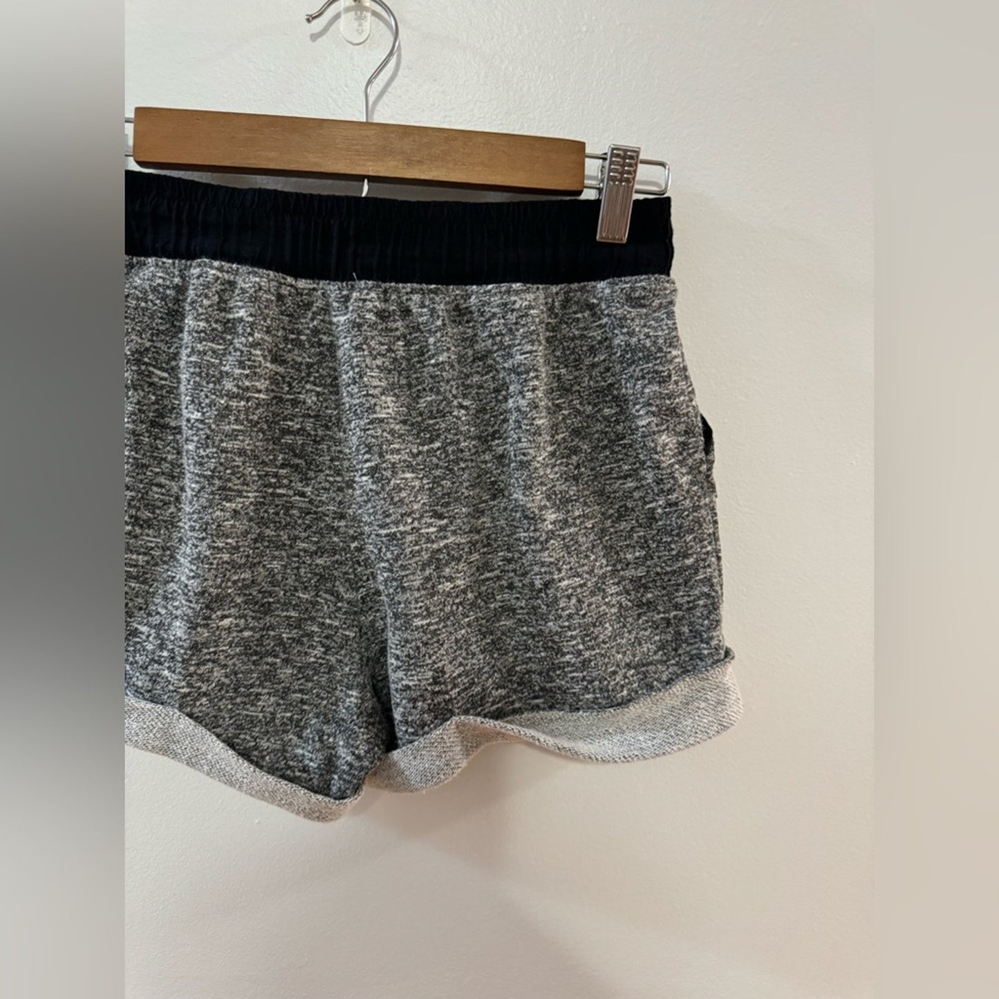 Pre-Owned LG Ambiance Heather Grey Shorts